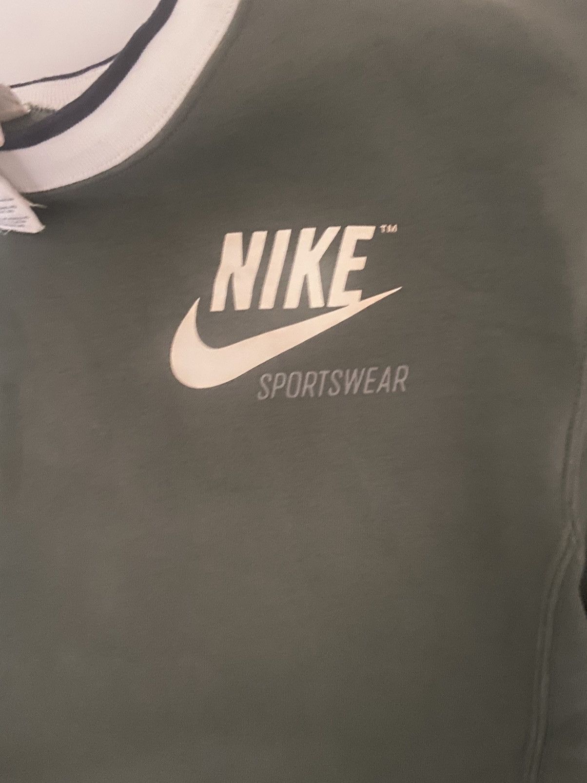 Designer × Nike × Vintage Nike oversized Sportswear Crew sweatshirt. Size XS. Size XS / US 0-2 / IT 36-38 - 8 Thumbnail