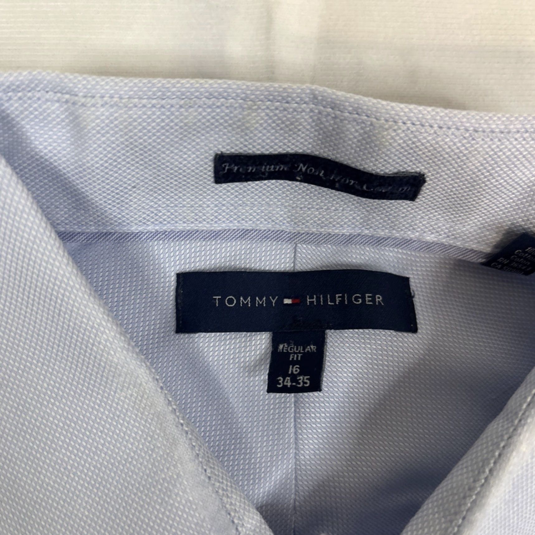 Tommy Hilfiger Tommy Hilfiger Premium Non Iron Long Sleeve Shirt Blue Regular Fit 16 34-35 Dress Shirt Men Modern Casual Wear Blue Size US L / EU 52-54 / 3 - 2 Thumbnail