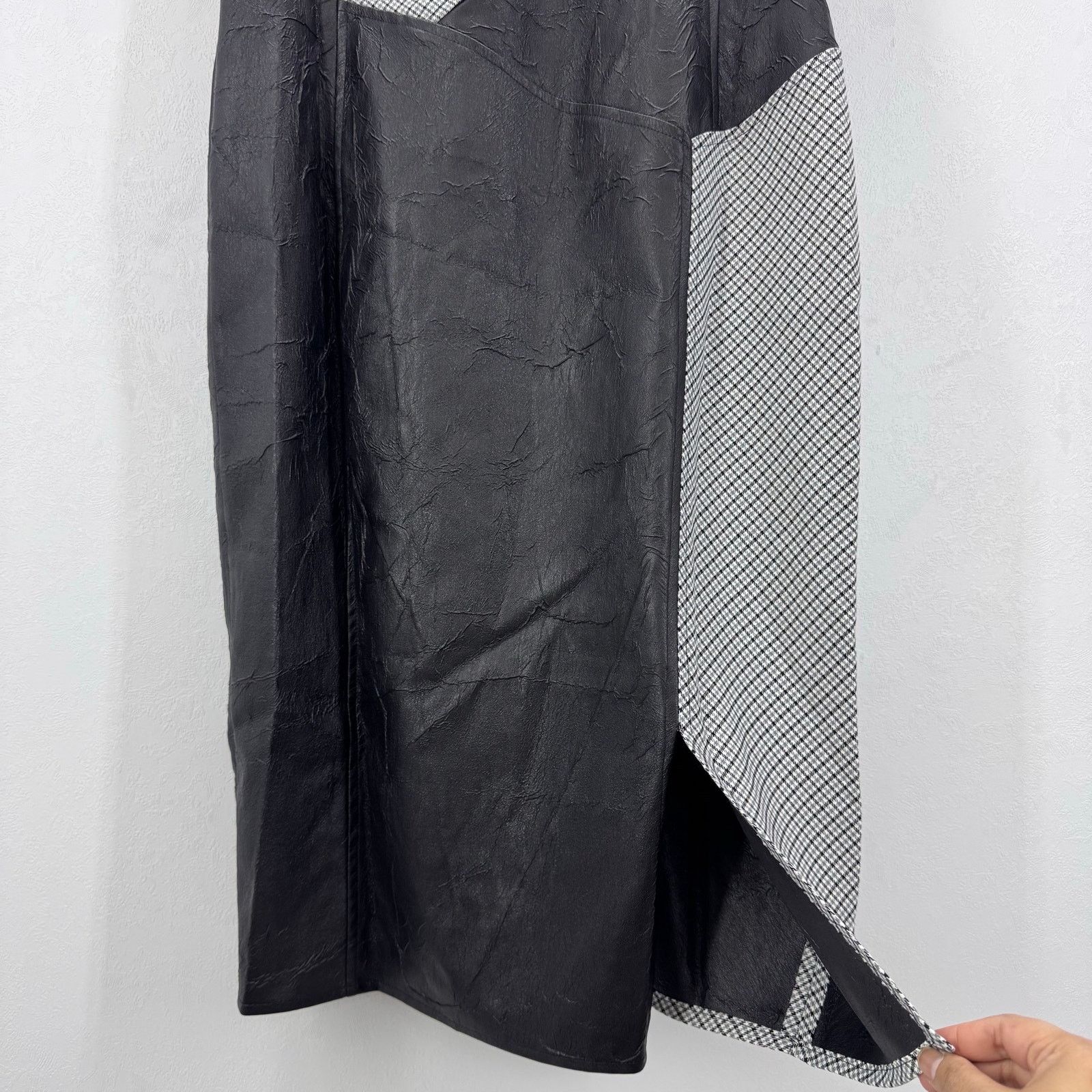 Marina Rinaldi Marina Rinaldi Mixed Media Colorblock Faux Leather Dress 8 Size M / US 6-8 / IT 42-44 - 4 Thumbnail