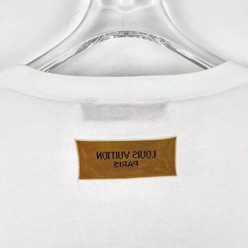 Louis Vuitton Louis Vuitton 22 white logo monogram cotton crewneck short Size US L / EU 52-54 / 3 - 6 Thumbnail