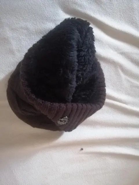 Japanese Brand Brown Color Knitted Skull Bennie Hat Size ONE SIZE - 7 Thumbnail