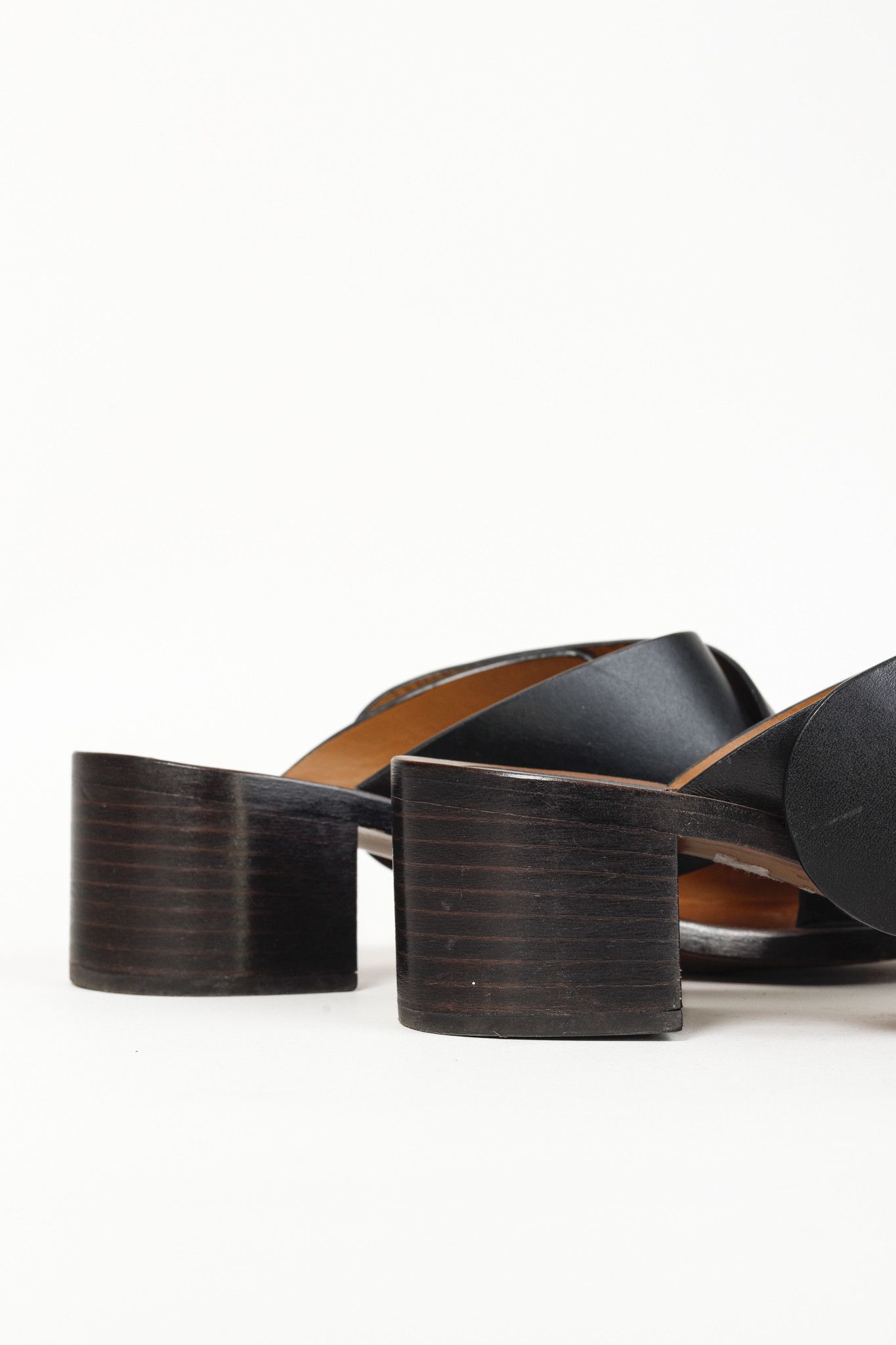 Chloe Chloe Button Black Crisscross Leather Slide Sandal Size US 7 / IT 37 - 8 Thumbnail
