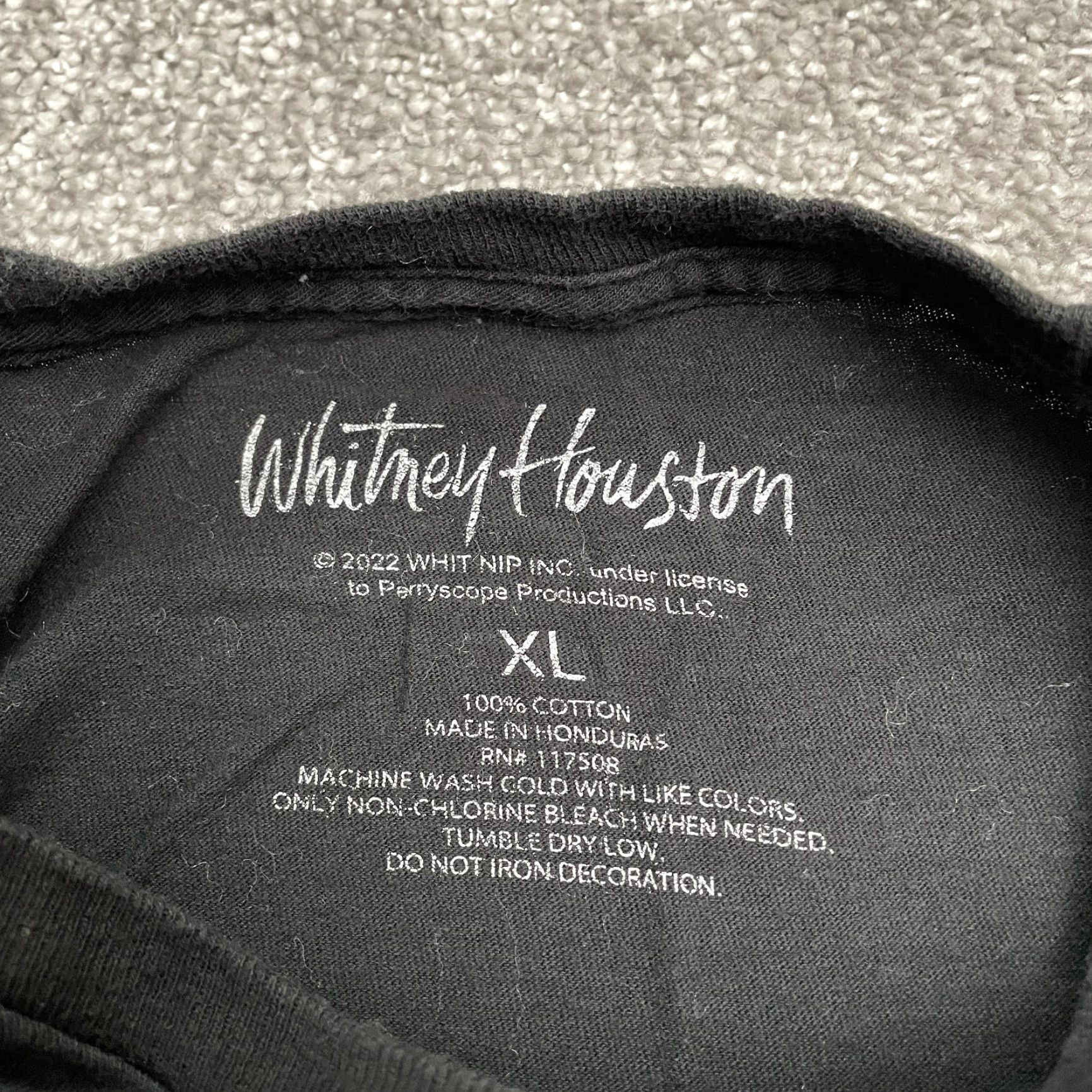 Vintage Whitney Houston Graphic T-Shirt Unisex Adults XL Black Crew Neck Cotton Music Tee Size XL / US 12-14 / IT 48-50 - 4 Thumbnail