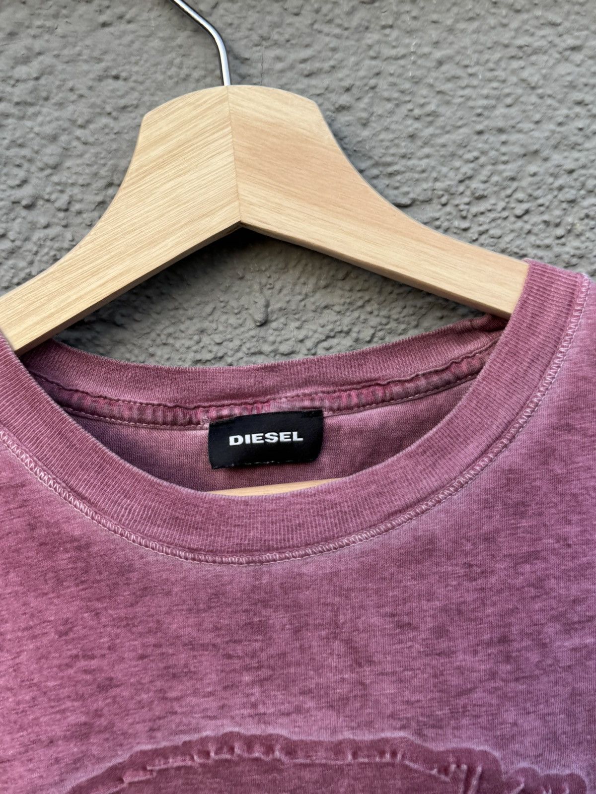 Diesel × Diesel Black Gold Diesel Tshirt Pink Head Size US S / EU 44-46 / 1 - 3 Thumbnail