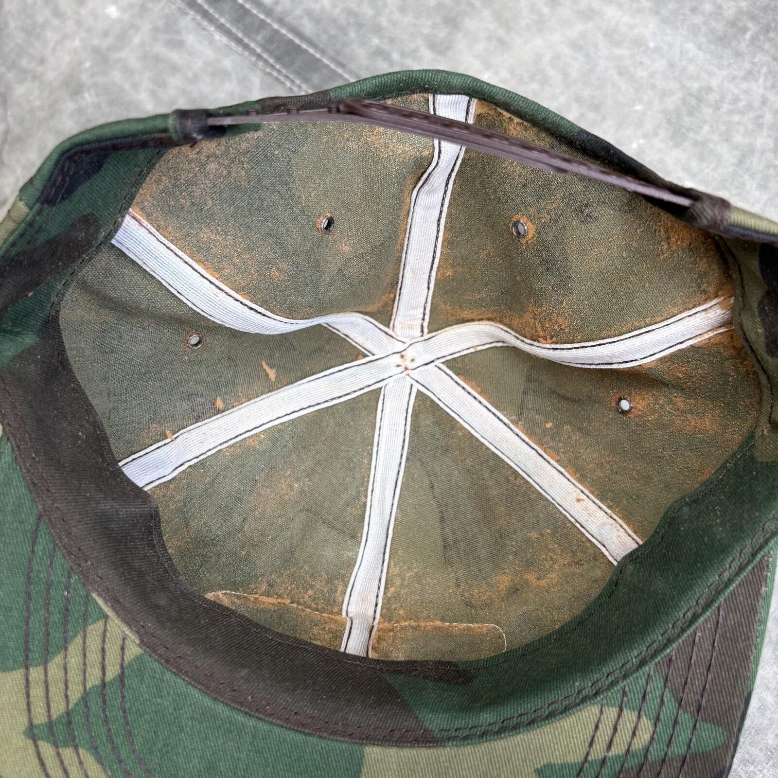 Vintage Vintage Deadstock Camo SFA Farmer’s Association Trucker Hat Size ONE SIZE - 3 Thumbnail