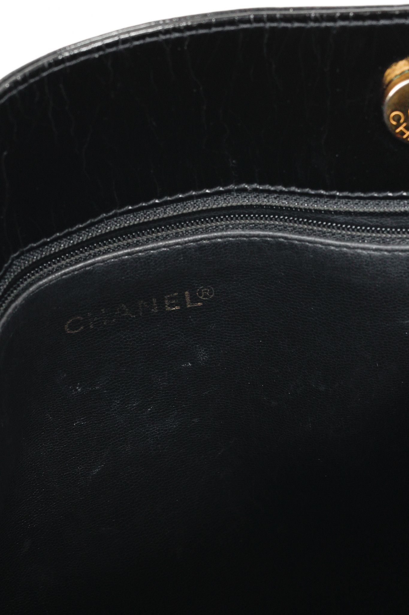 Chanel Chanel Vintage Black Patent Gold Plated CCs Shoulder bag Size ONE SIZE - 14 Thumbnail