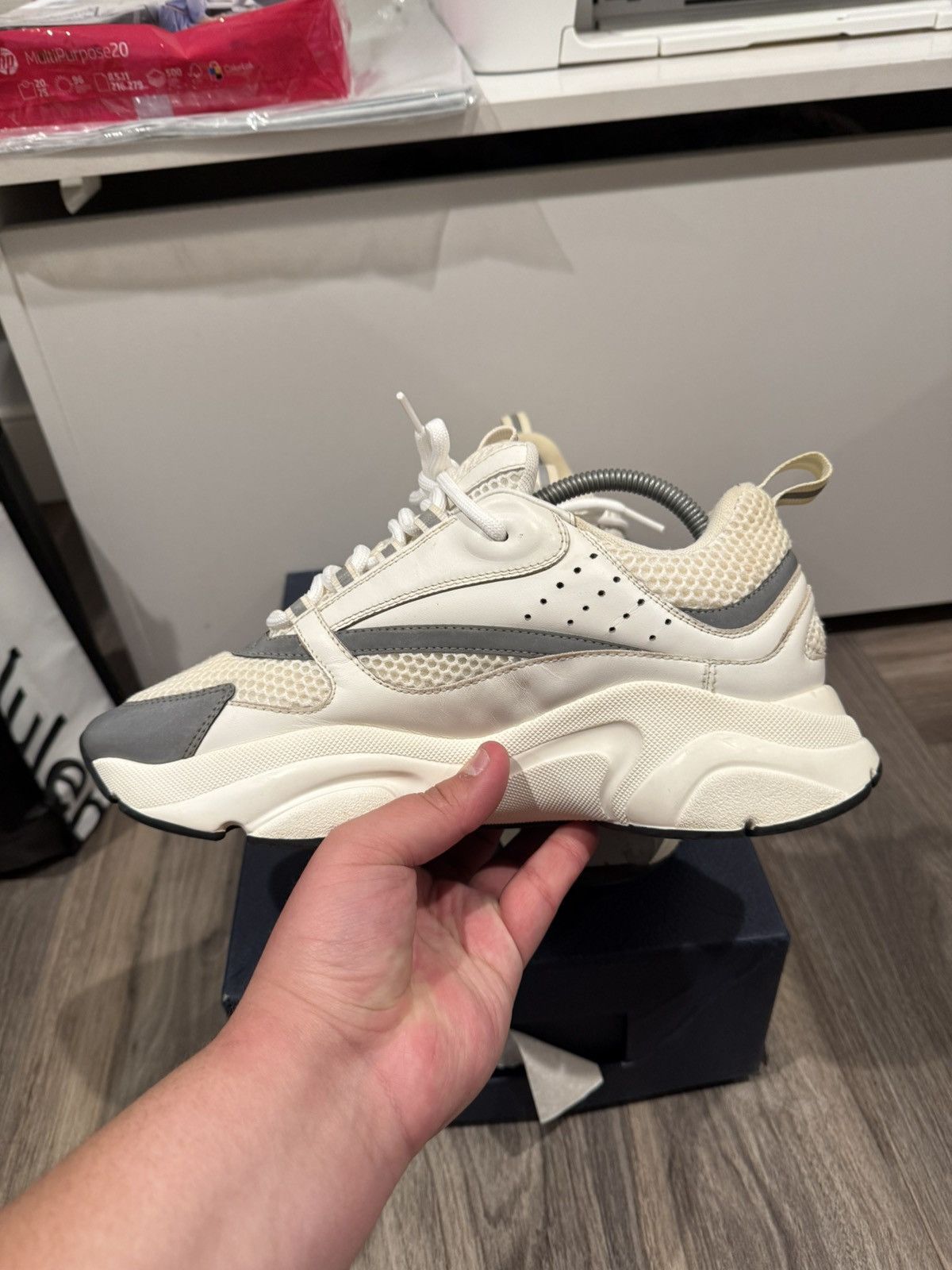 Dior Dior B22 ‘Triple White’ Size US 9 / EU 42 - 3 Thumbnail