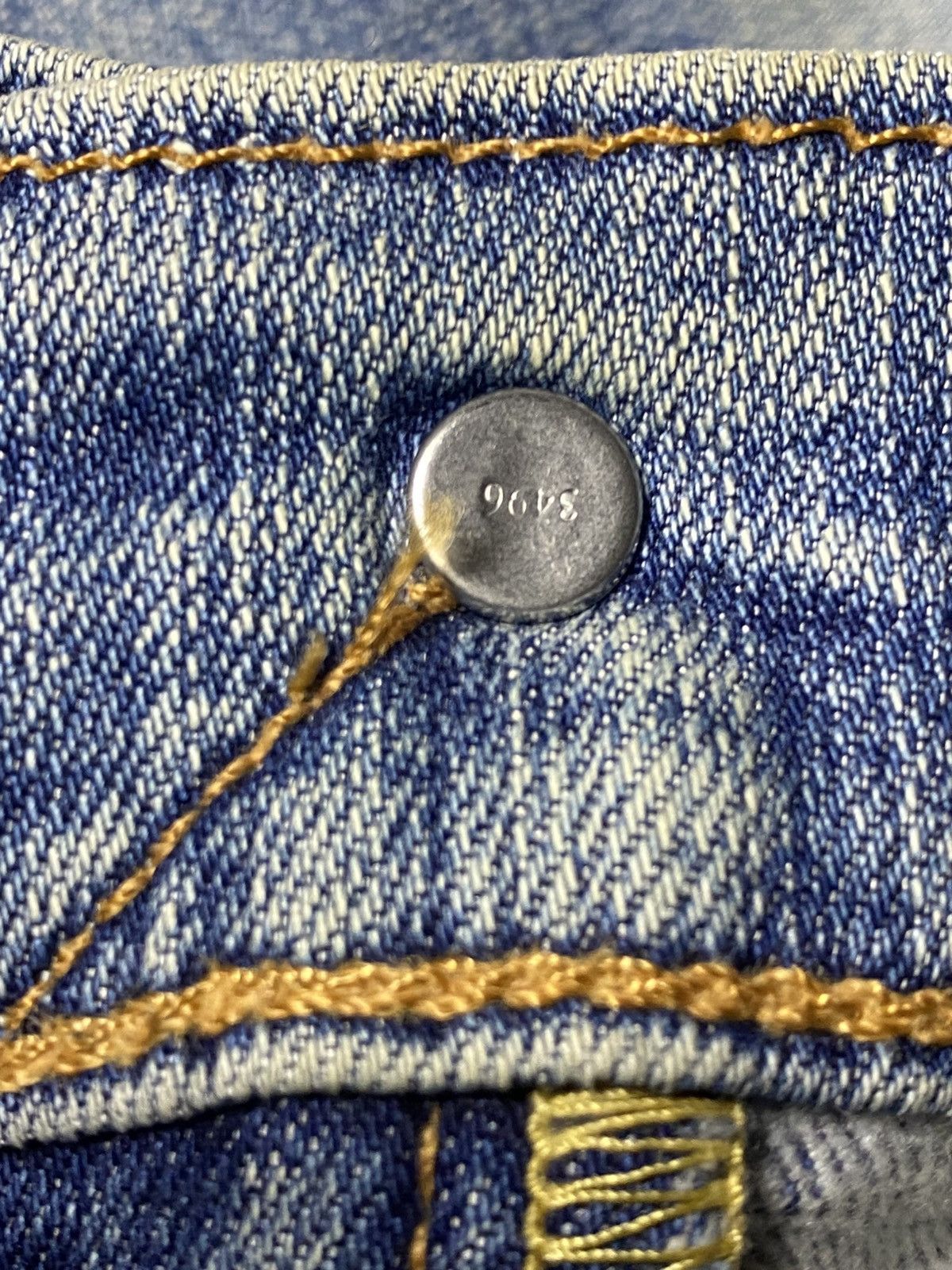 Levi's Vintage Levis 511 Y2K Big E Faded Wash Slim Jeans Size US 31 - 12 Thumbnail
