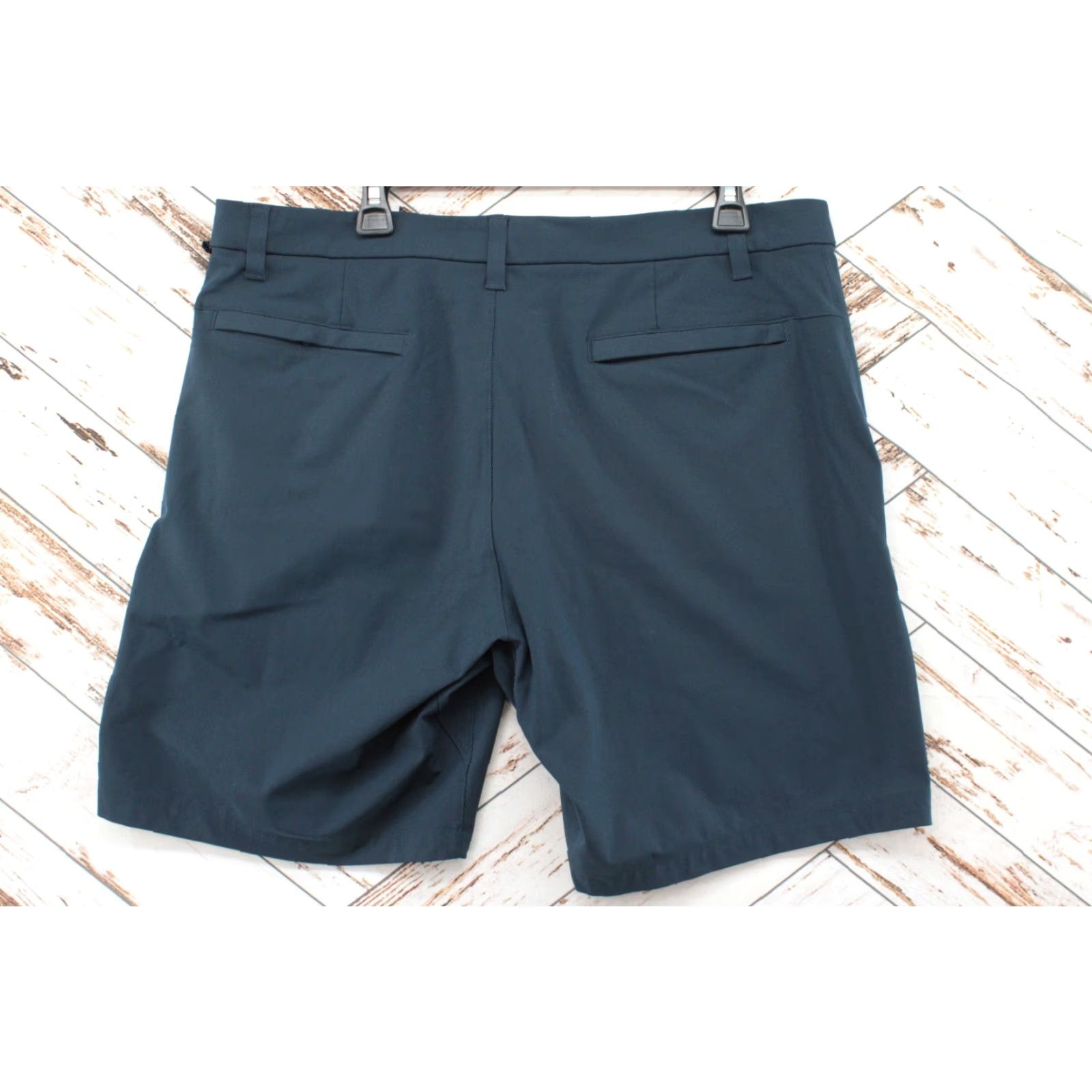 Lululemon Lululemon Warpstreme Commission Shorts Men 36 Blue Slim Zip Pocket Athleisure Size US 36 / EU 52 - 2 Thumbnail