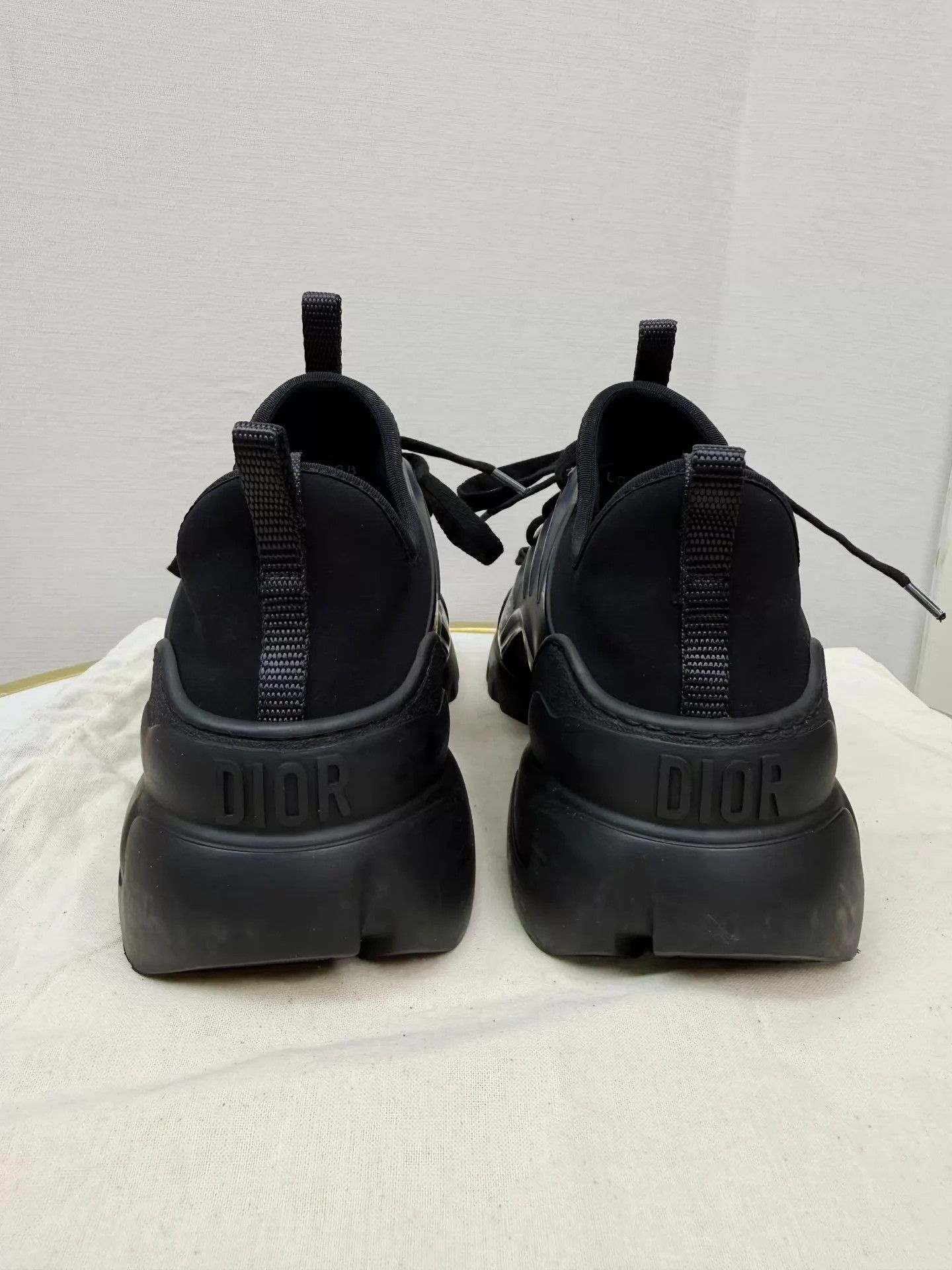 Dior Dior Dad Shoe EU38 2-3 Wears Cleaned Size US 7.5 / IT 37.5 - 4 Thumbnail