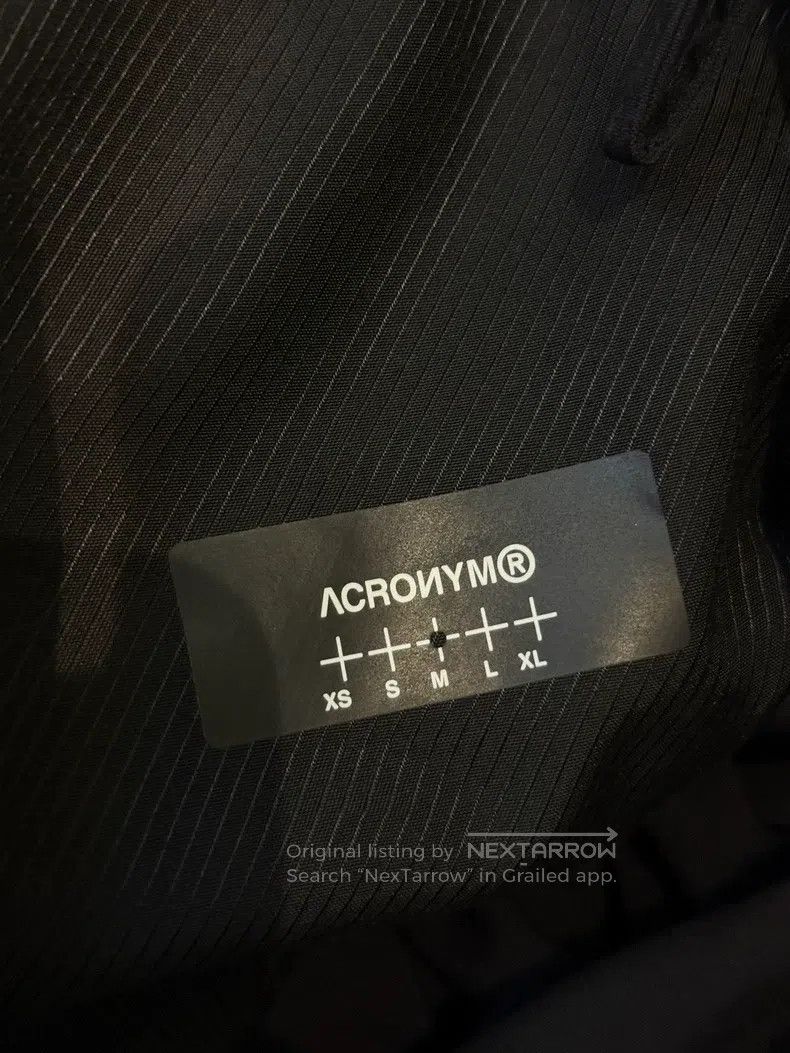 Acronym Acronym size M shorts Size US 38 / EU 54 - 3 Thumbnail