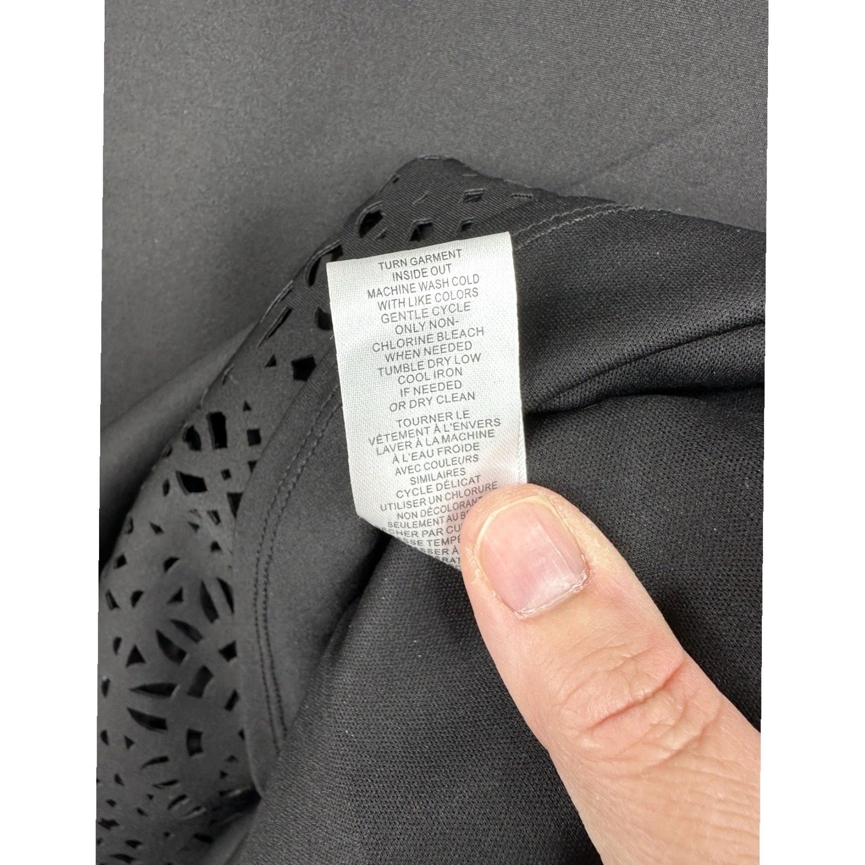 Elie Tahari Tahari Dress Womens 12 Sheath Round Neckline Zip Knit Polyester Blend Black Casual Formal Party/Cocktail 12 Womens Size XL / US 12-14 / IT 48-50 - 4 Thumbnail