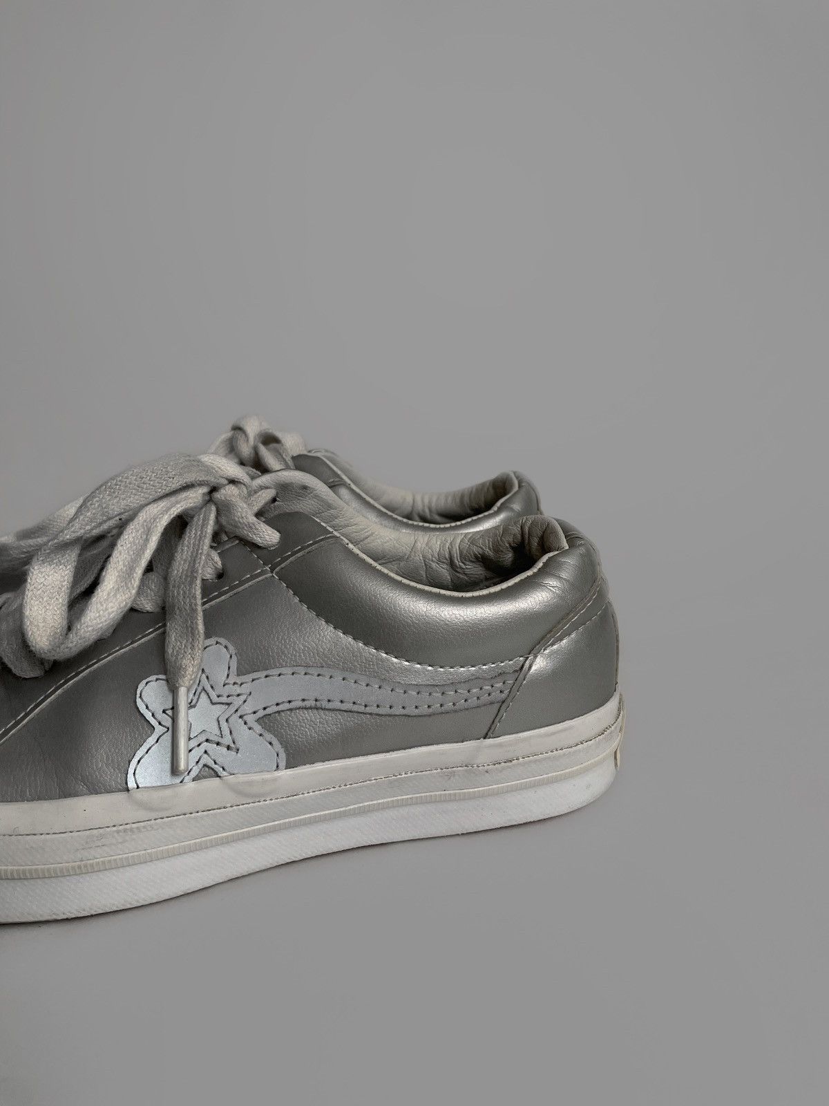 Converse × Golf le Fleur Converse x Golf Le Fleur silver/reflective skateboard shoes Size US 5.5 / IT 35.5 - 3 Thumbnail
