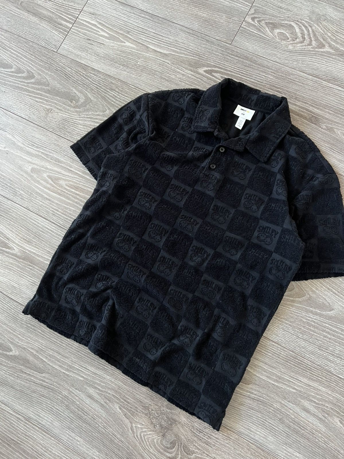 H&M × Other H&M x Smile Mens Textured Polo Shirt Tee‼️ Size US S / EU 44-46 / 1 - 9 Thumbnail