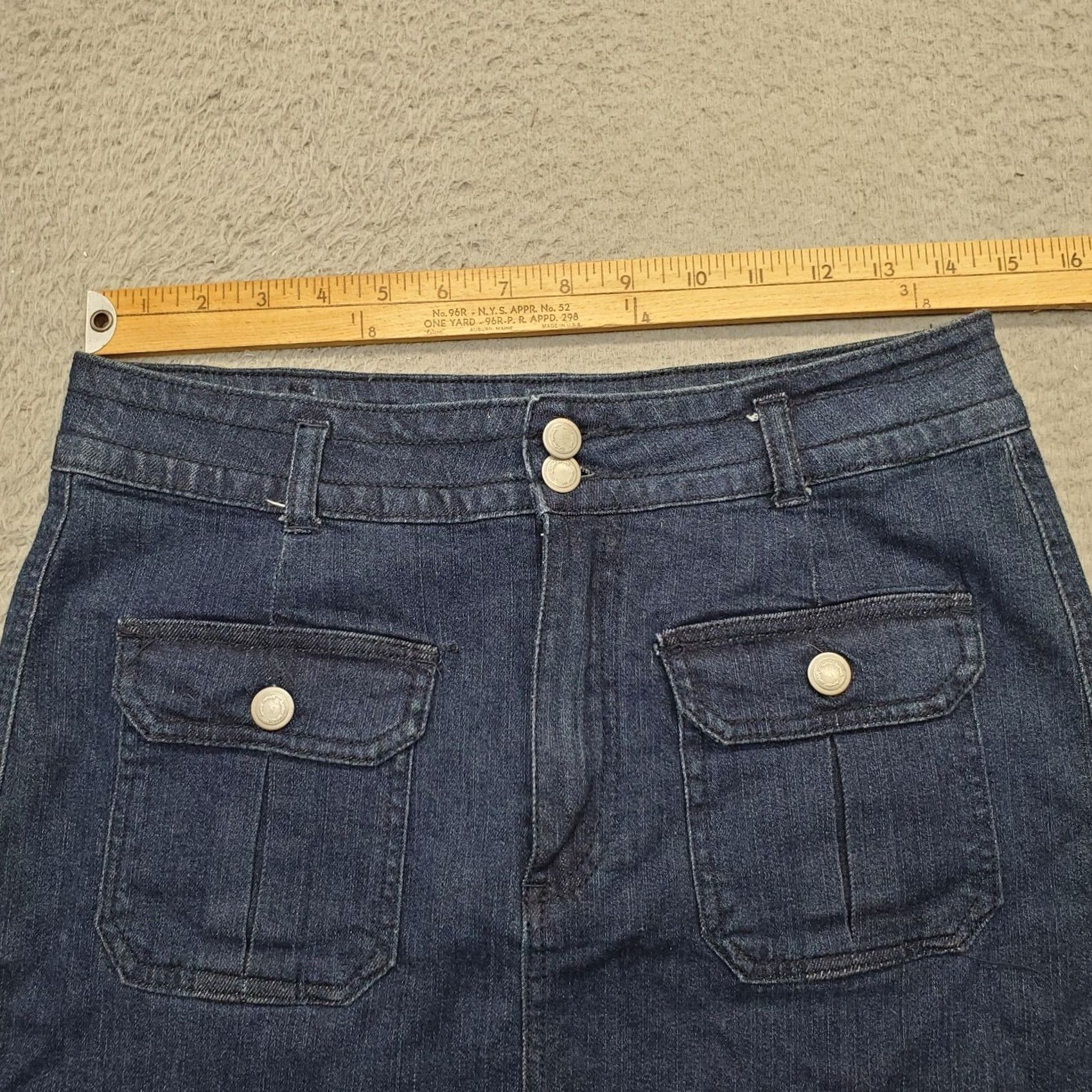 Almost Famous Almost Famous Mini Skirt Womens 9 Blue Denim Patch Pocket 2-Button Fly Size 30" / US 8 / IT 44 - 4 Thumbnail