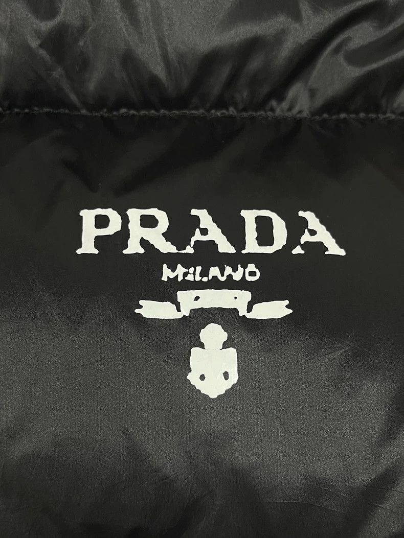 Prada Prada Black slogan Logo down jacket 2502-Nextarrow Size XXS / US 00 / IT 34 - 3 Thumbnail