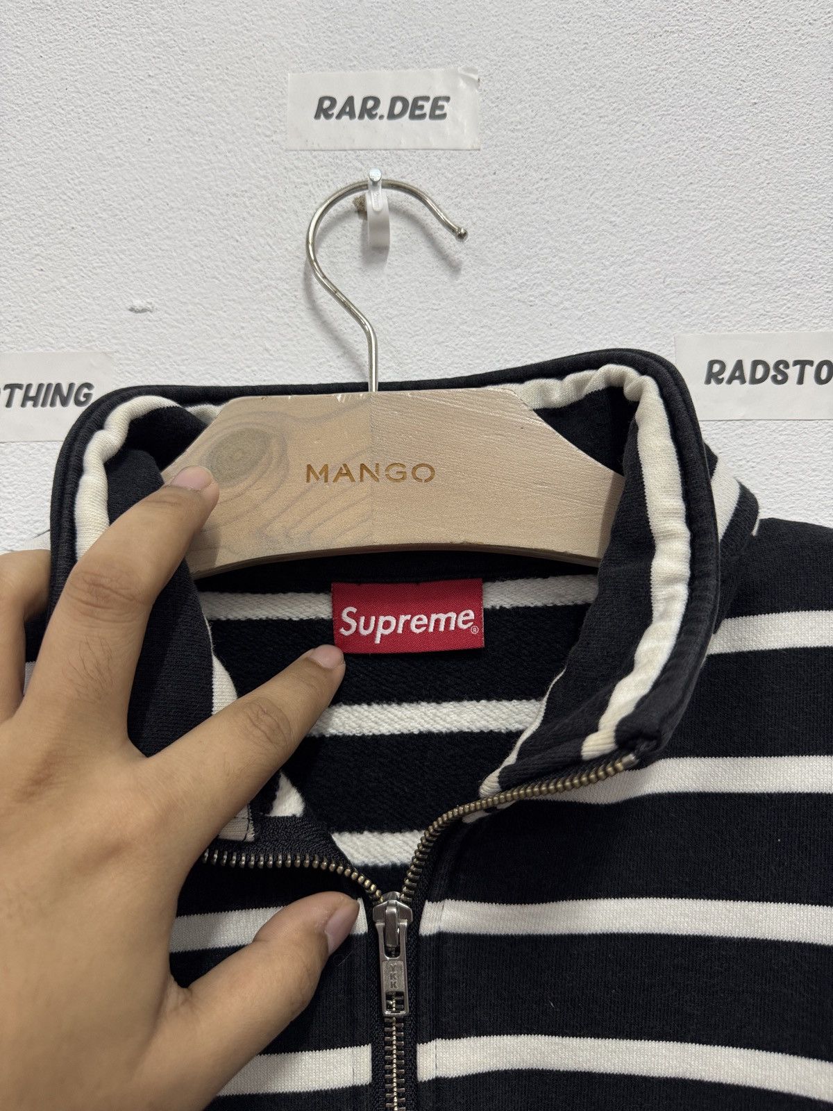Supreme Supreme Stripe Halfzipper Sweatshirt Size US M / EU 48-50 / 2 - 3 Thumbnail