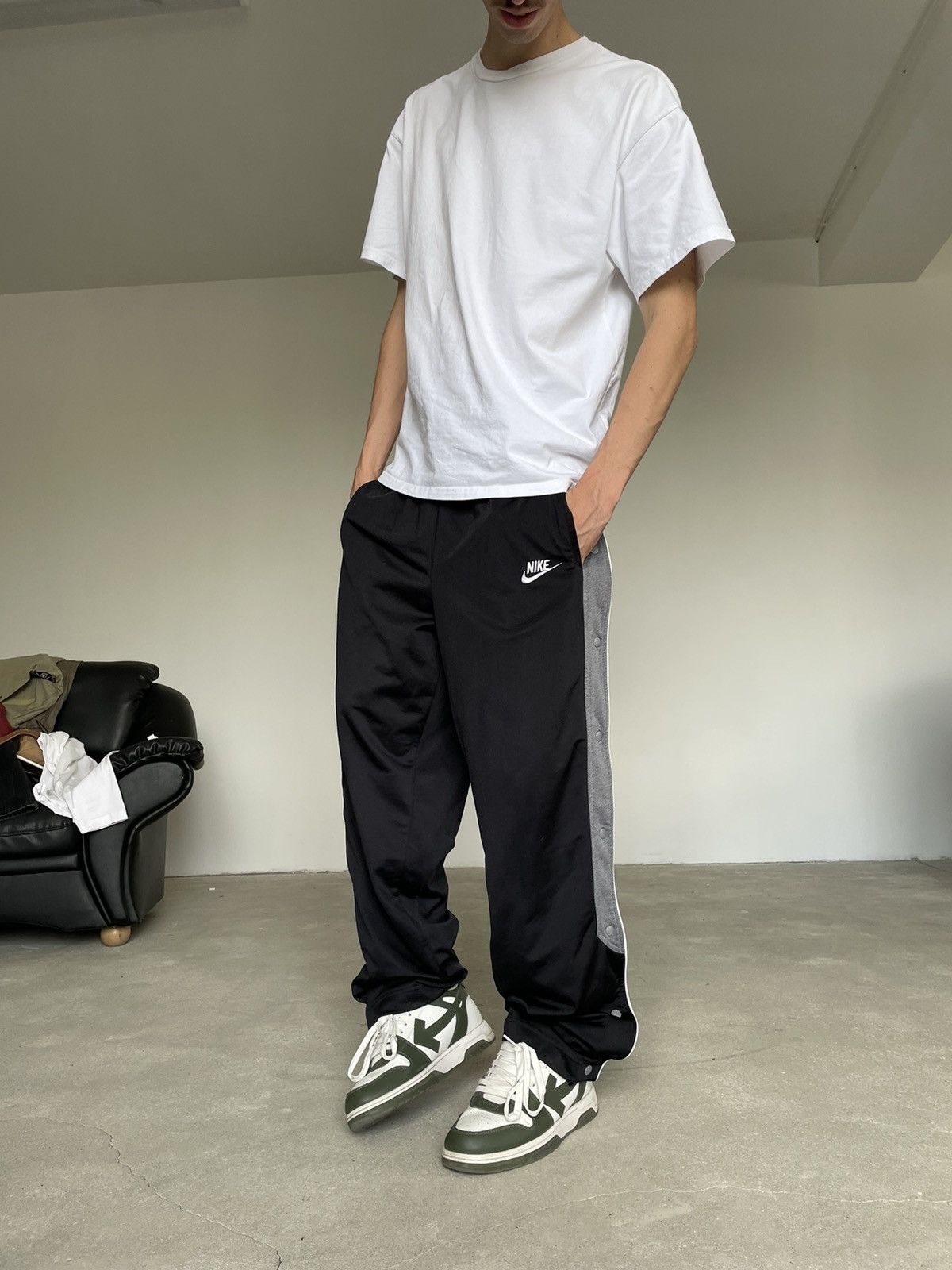 パンツ 00s nike buggy wide pants y2k teck black 00s nike buggy wide sweat pants y2k teck - メルカリ