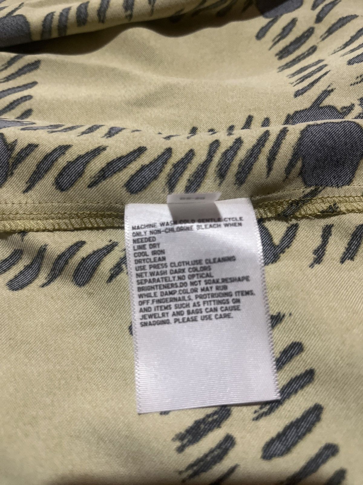 Marni × Uniqlo Marni x Uniqlo silk shirt Size US S / EU 44-46 / 1 - 6 Thumbnail