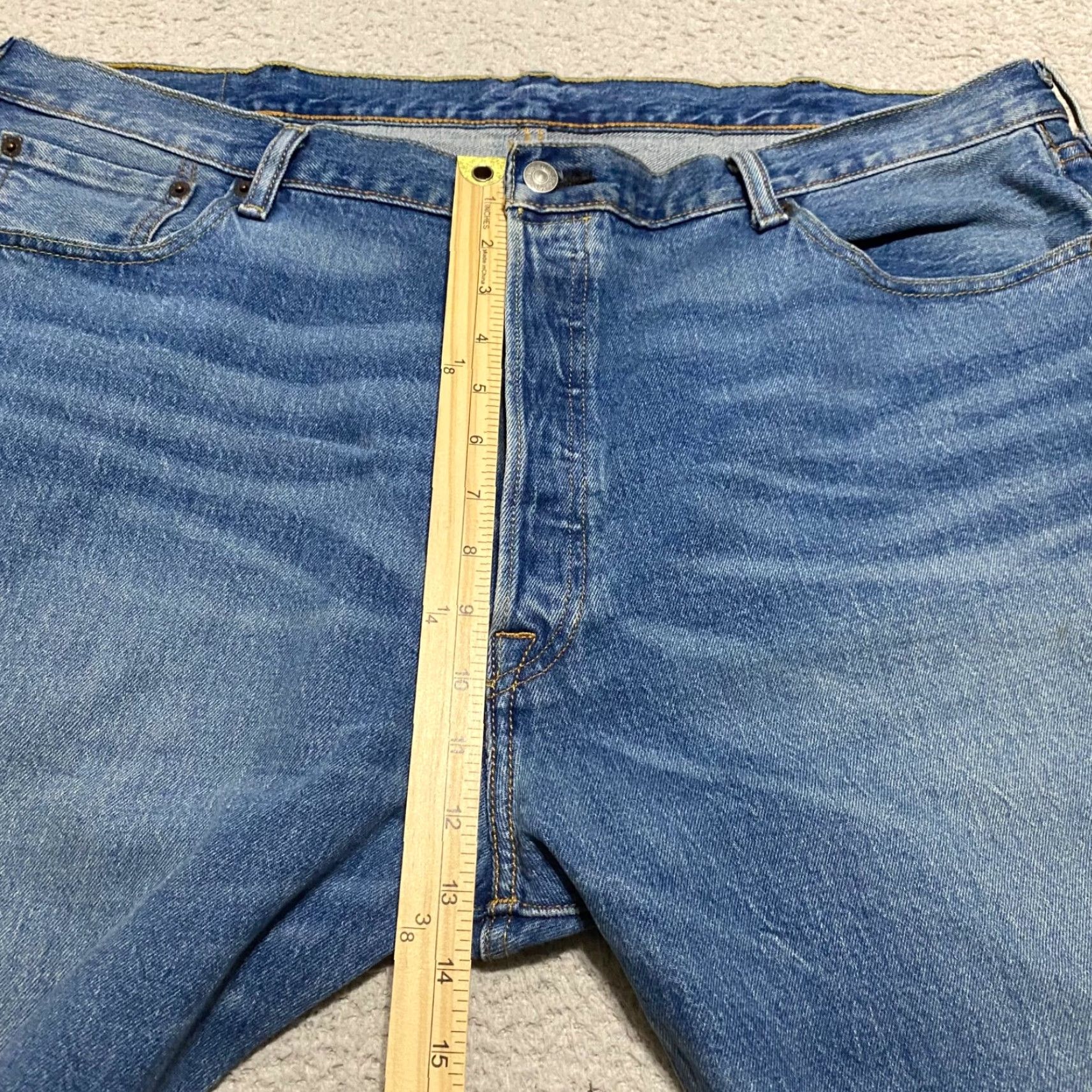 Levi's Levi's 501 Jeans Mens 42x32 Blue Denim Button Fly Medium Wash Straight Leg Shirt? Size US 42 / EU 58 - 7 Thumbnail