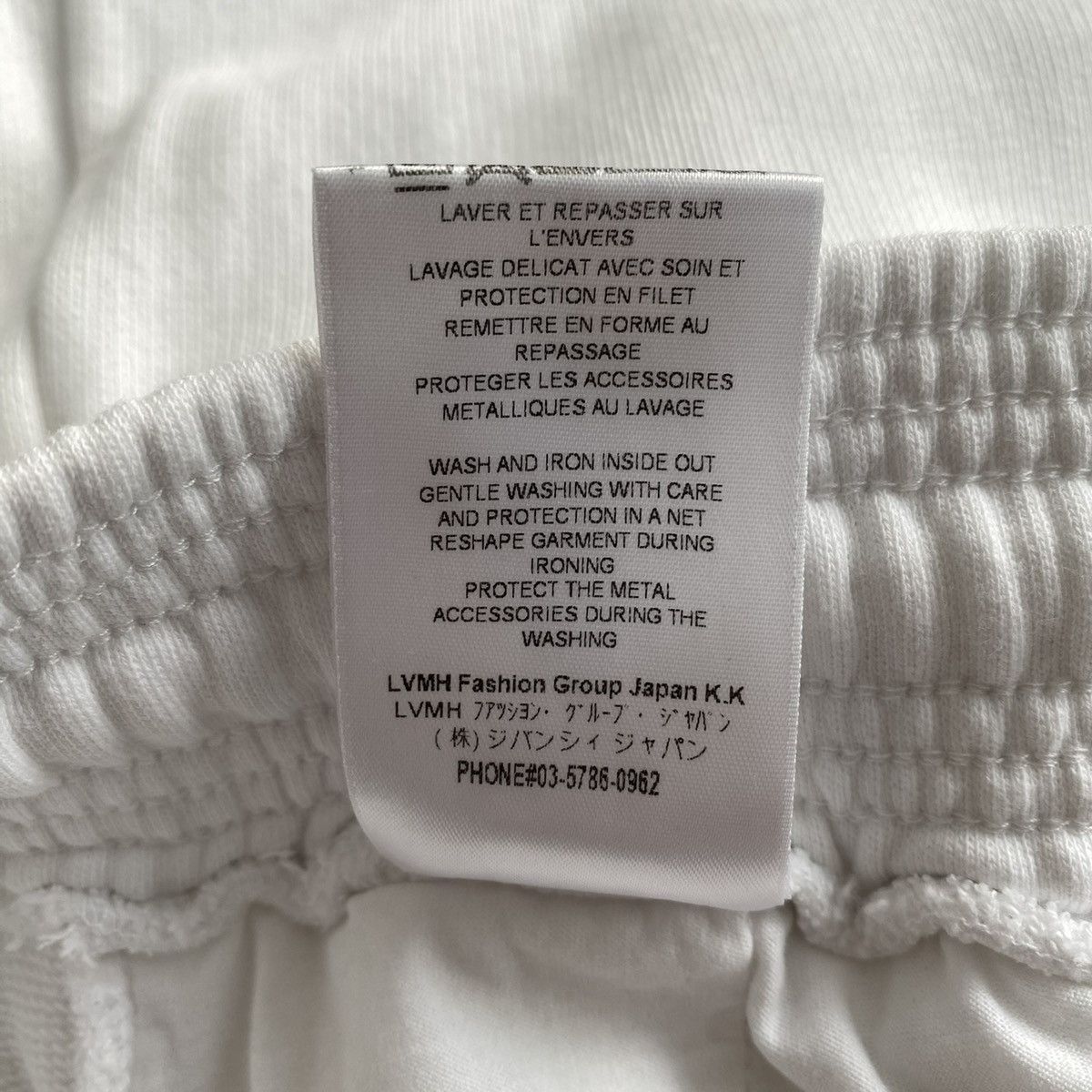 Givenchy Rainbow Logo Sweatshorts Size US 32 / EU 48 - 6 Thumbnail