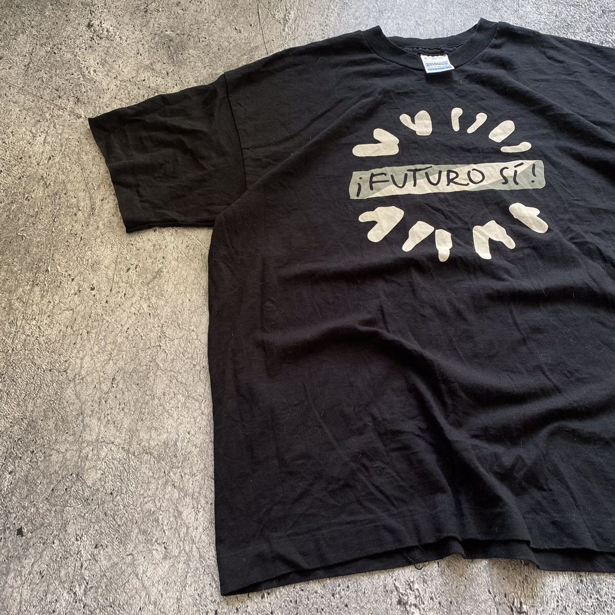 Band Tees T-shirt Futuro ST black single stitch screen stars usa Size US XL / EU 56 / 4 - 3 Thumbnail