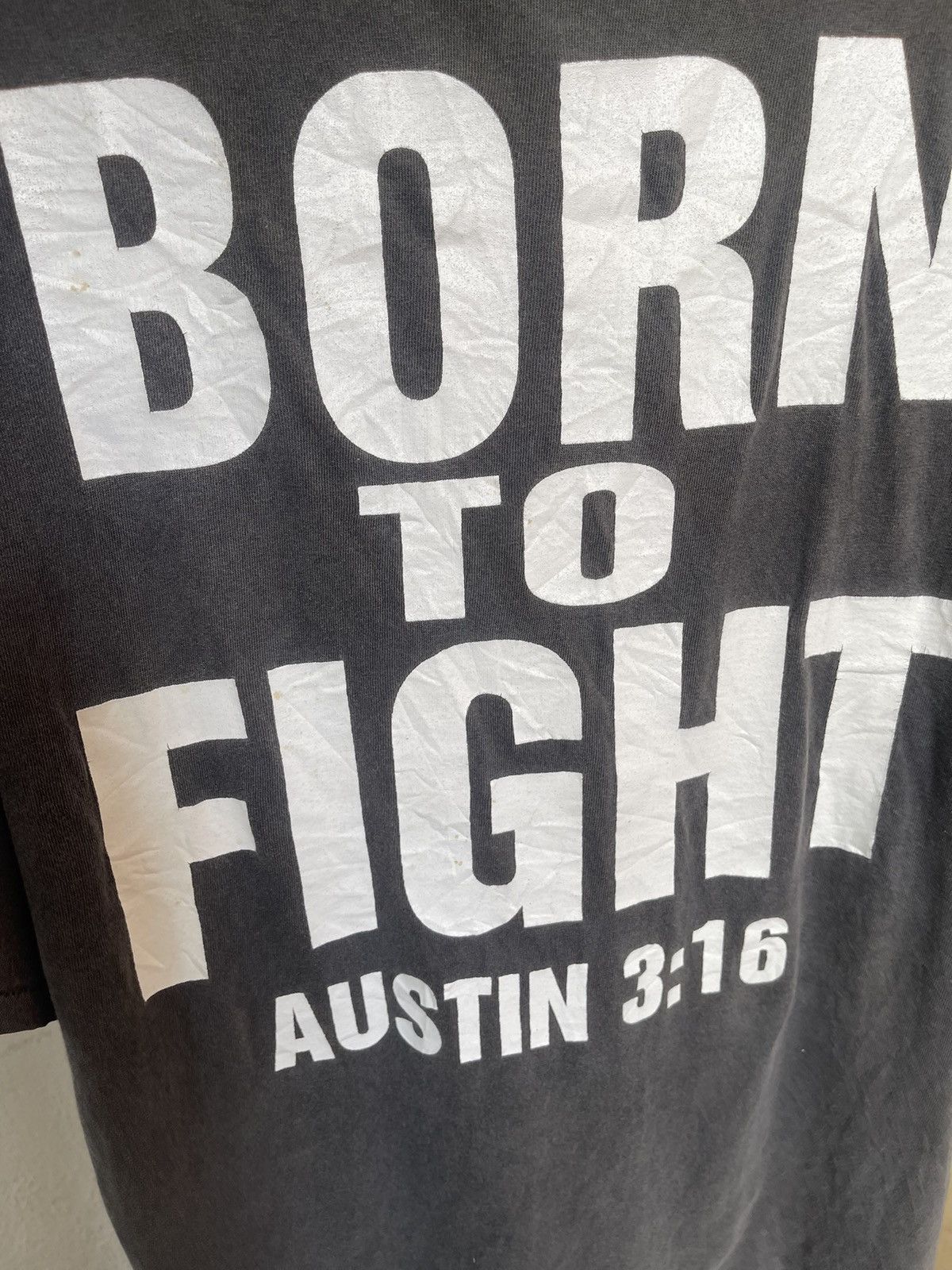 WWF Vintage 1998 Steve Austin Born to Fight Faded T Shirt Size US XL / EU 56 / 4 - 5 Thumbnail