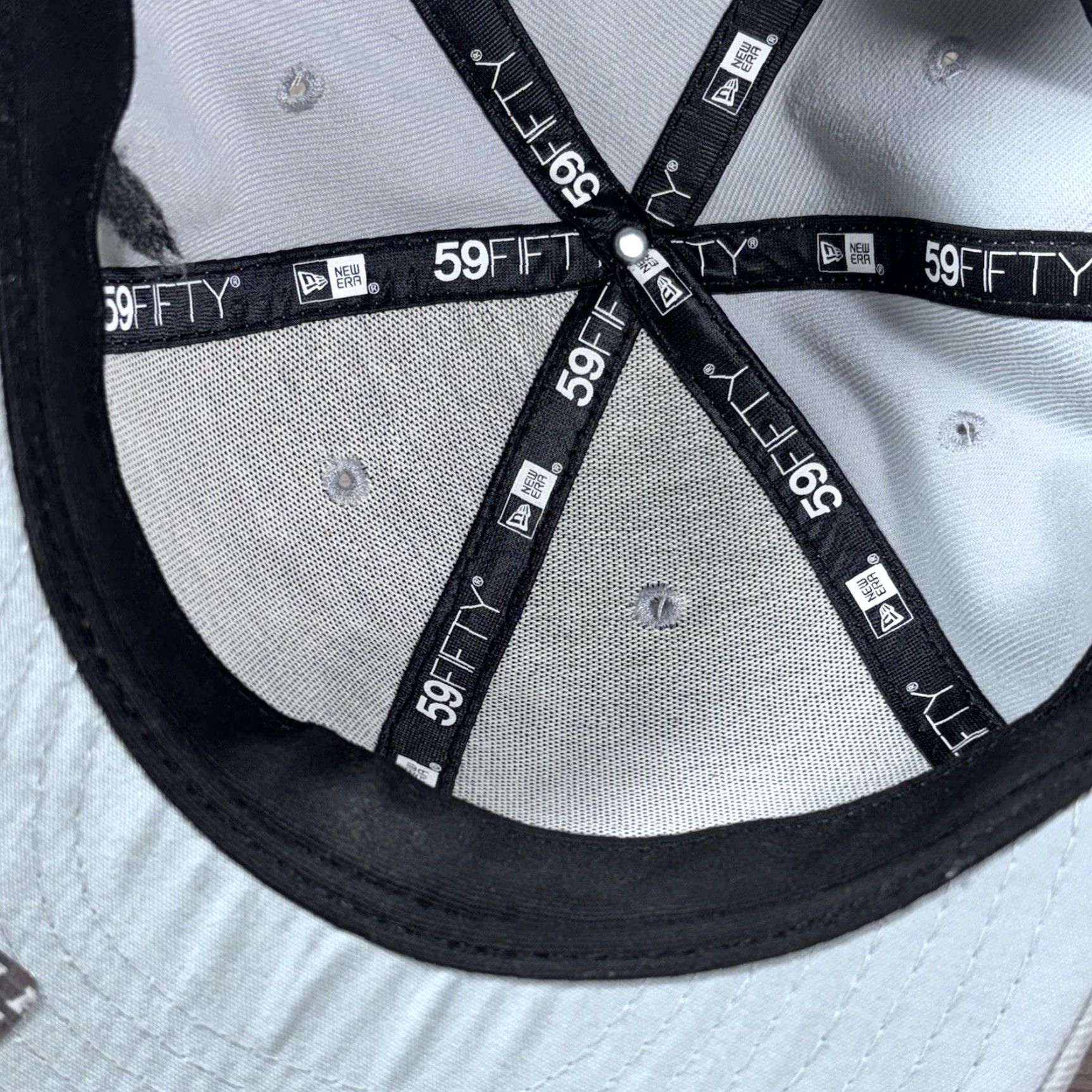 New Era VINTAGE? No. New Era Dallas Cowboys Solid Grey On Field NFL Cap 5950 Fitted Limited Edition Size ONE SIZE - 7 Thumbnail
