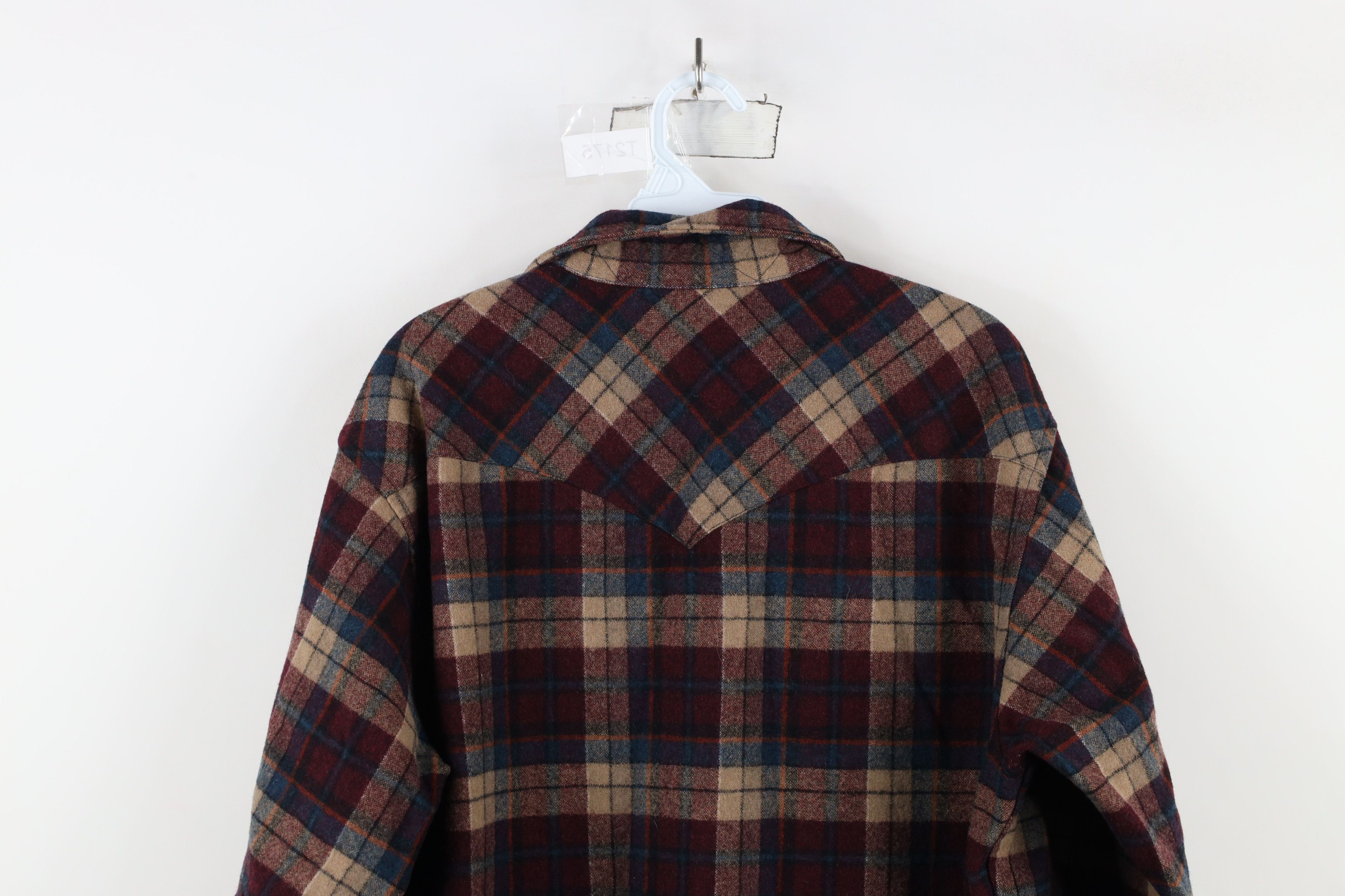 Pendleton Vintage 70s Pendleton Wool Snap Button Shirt Plaid USA Size US L / EU 52-54 / 3 - 10 Thumbnail