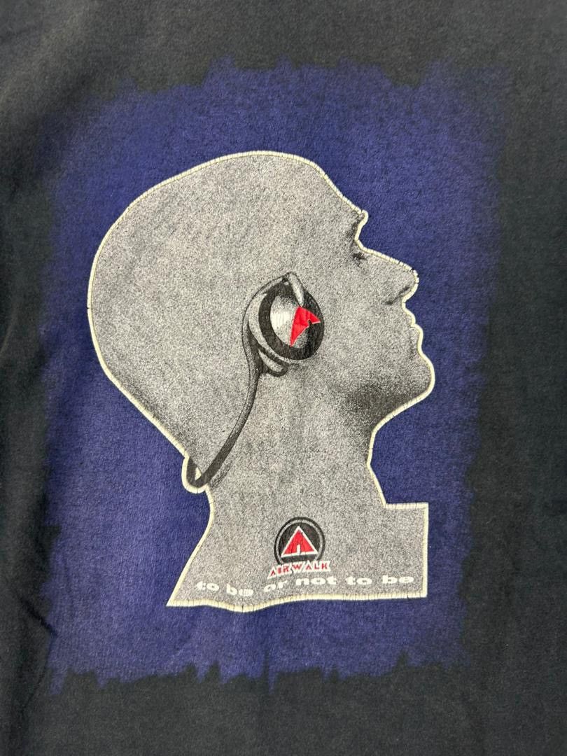 Airwalk Vintage 90s Airwalk Long Sleeve Graphic T-Shirt Size US M / EU 48-50 / 2 - 4 Thumbnail