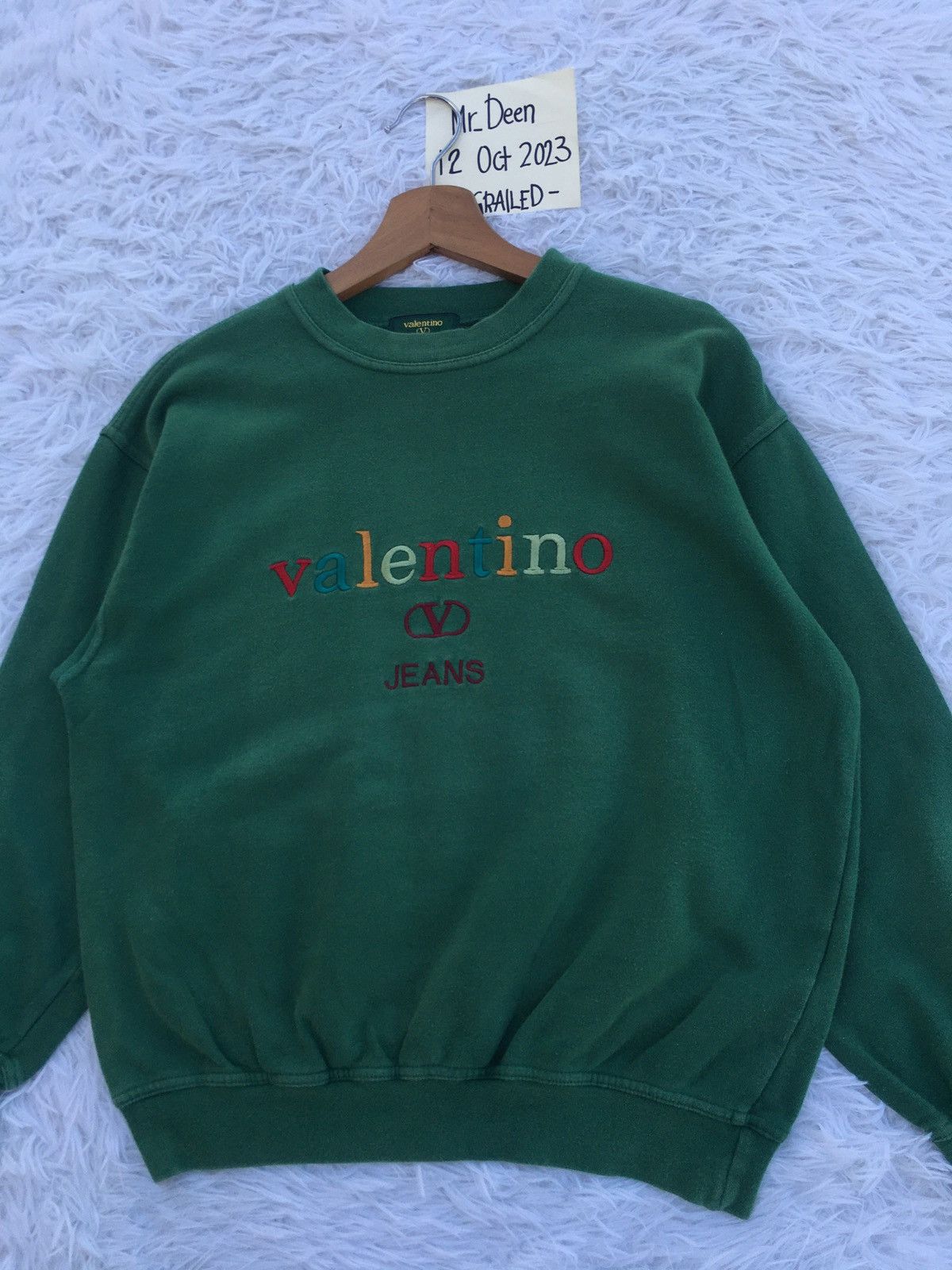 Valentino Rare Vintage Valentino Spellout Sweater Size US M / EU 48-50 / 2 - 7 Thumbnail