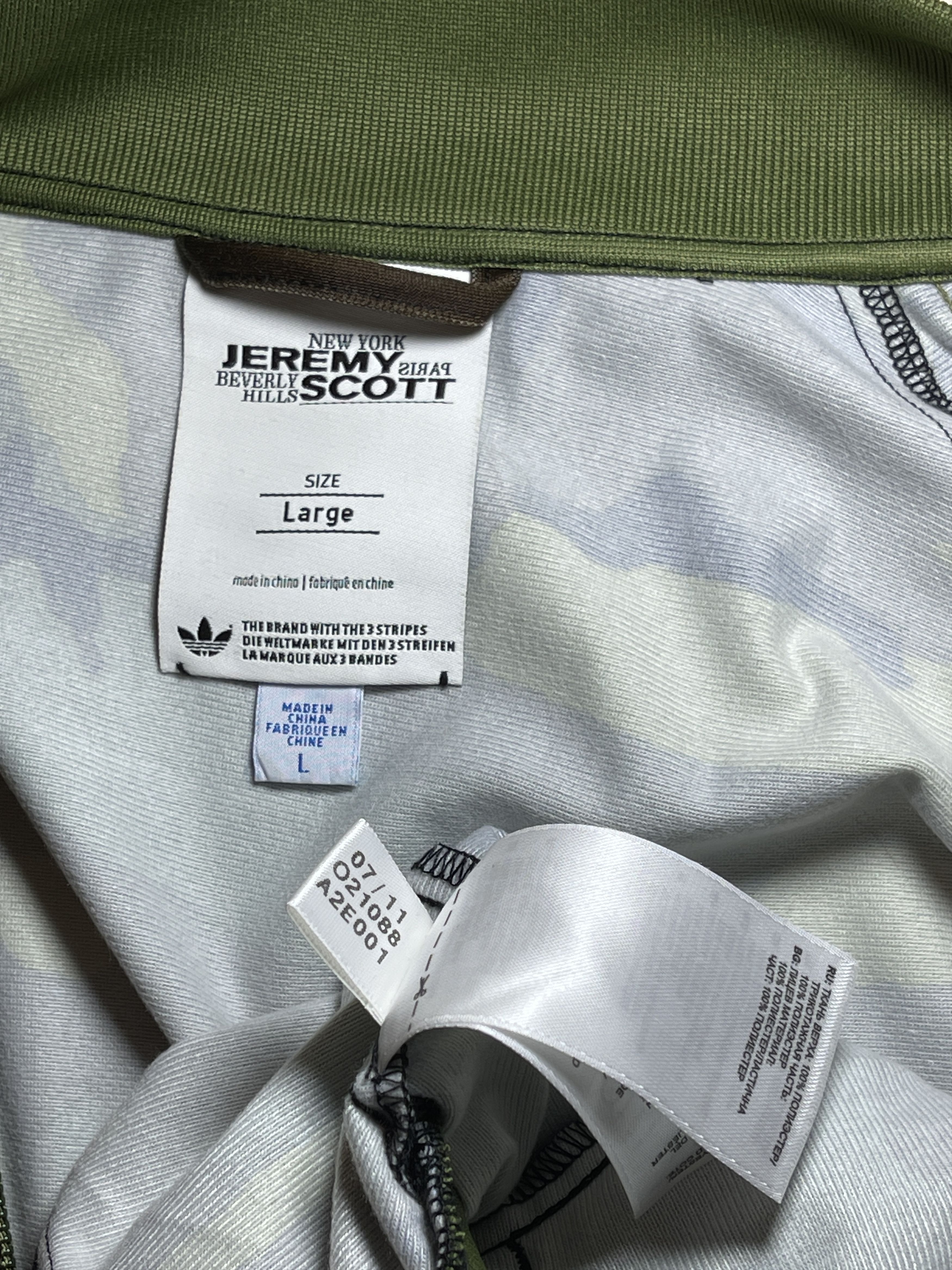 Adidas × Jeremy Scott Adidas Jeremy Scott Tracksuit Camo tuxedo Ruffle Bontage set Size US L / EU 52-54 / 3 - 4 Thumbnail