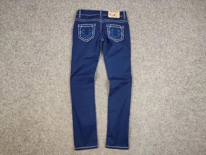 True Religion True Religion Geno Denim Slim Jeans Made in USA Y2K Style Size 28" / US 6 / IT 42 - 3 Thumbnail