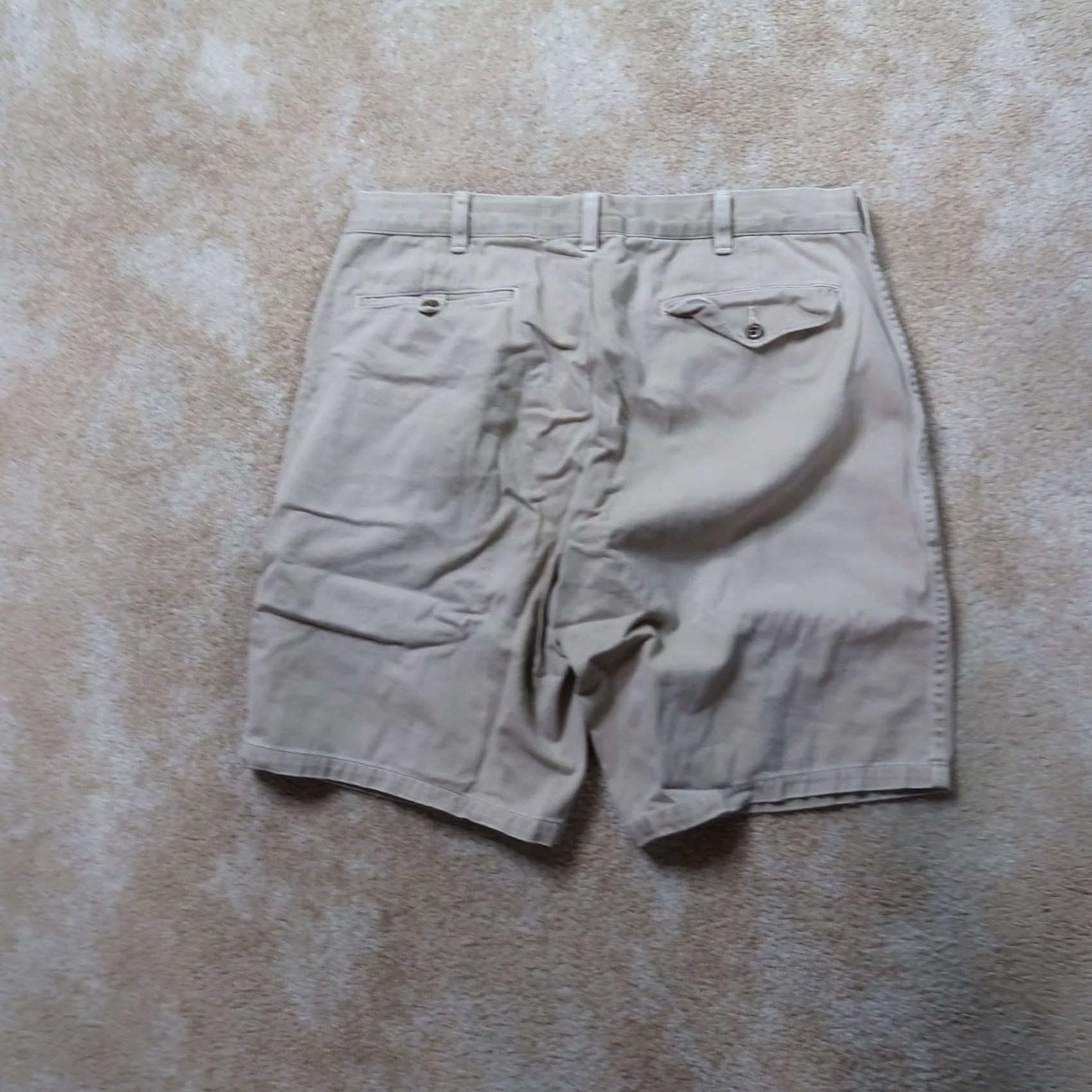 Polo Ralph Lauren Polo Ralph Lauren GI short fit Chino Shorts Men's 32 Pleated Front 8" inseam Size US XS / EU 42 / 0 - 6 Thumbnail