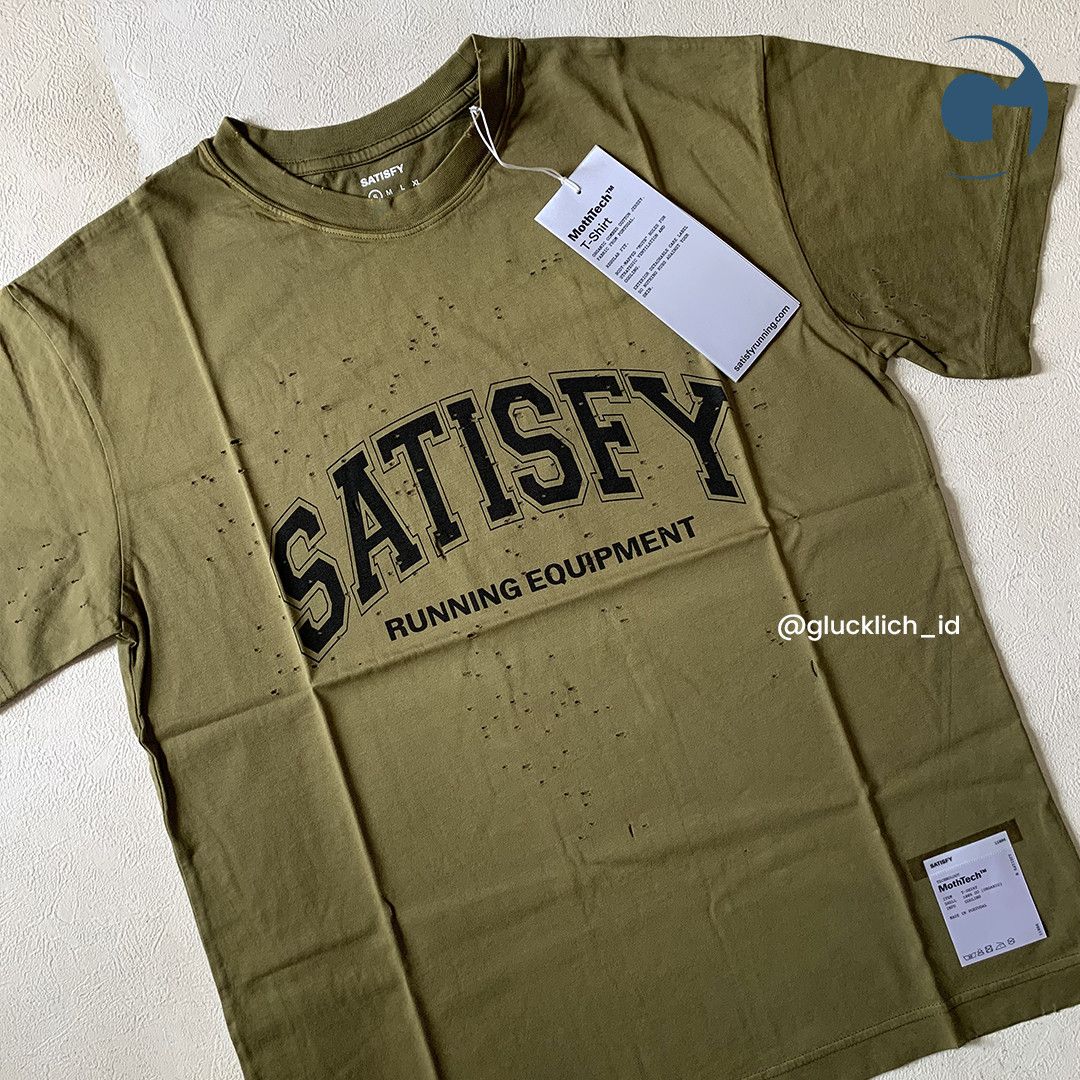 Satisfy Satisfy, MothTech Tee in Sun Bleached Military Olive Size US S / EU 44-46 / 1 - 3 Thumbnail