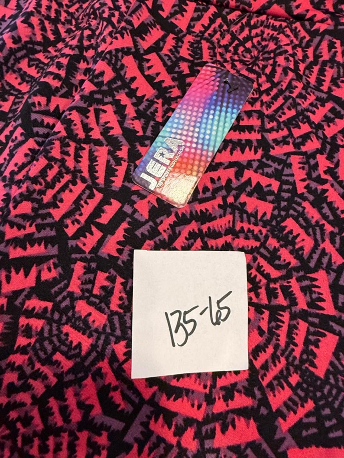 Jean Jera crop leggings web pattern bold pink purple & black XS Size 26" / US 2 / IT 38 - 11 Thumbnail