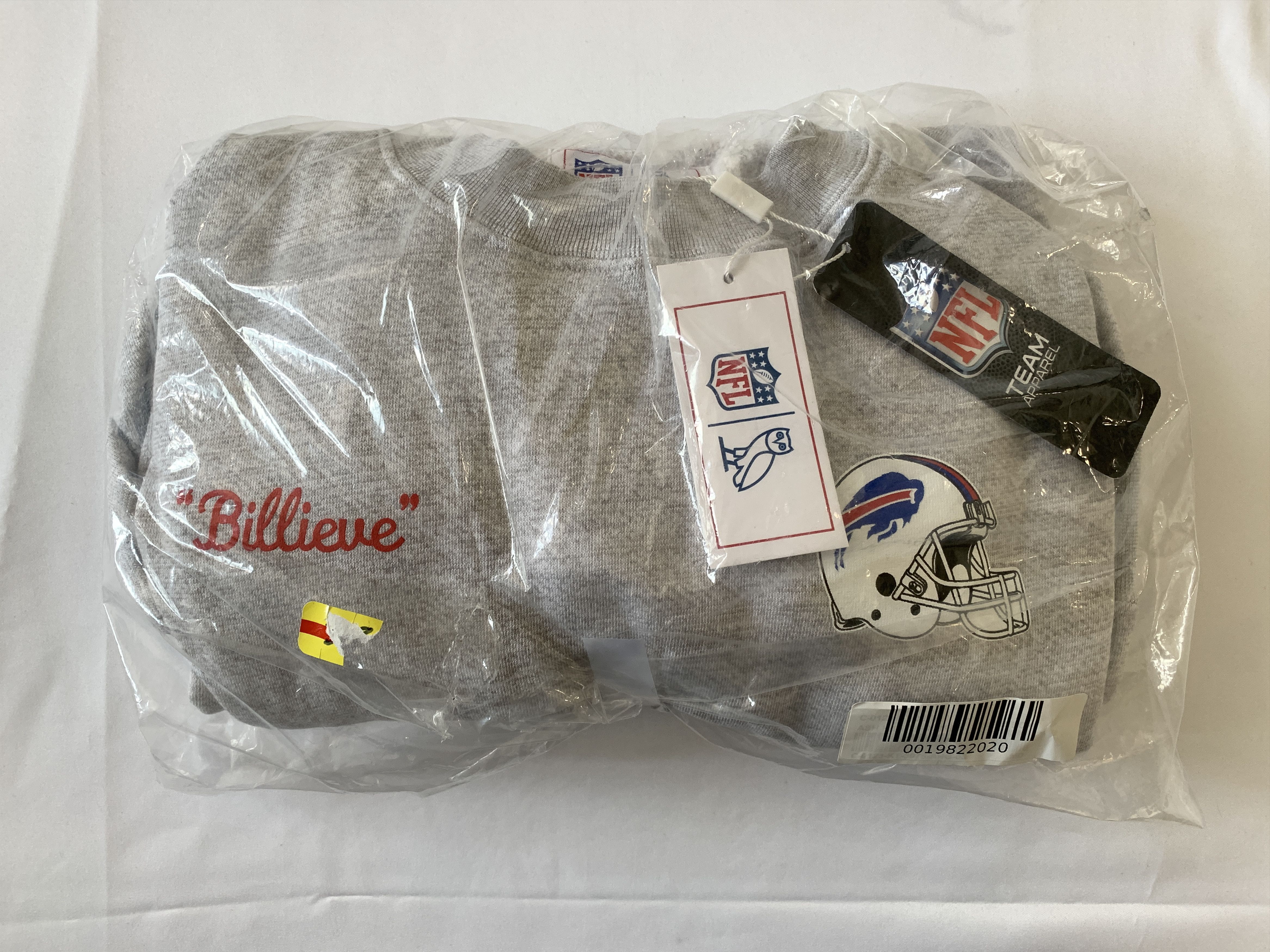 Drake *RARE* OVO x NFL Buffalo Bills Crewneck Size US M / EU 48-50 / 2 - 3 Thumbnail
