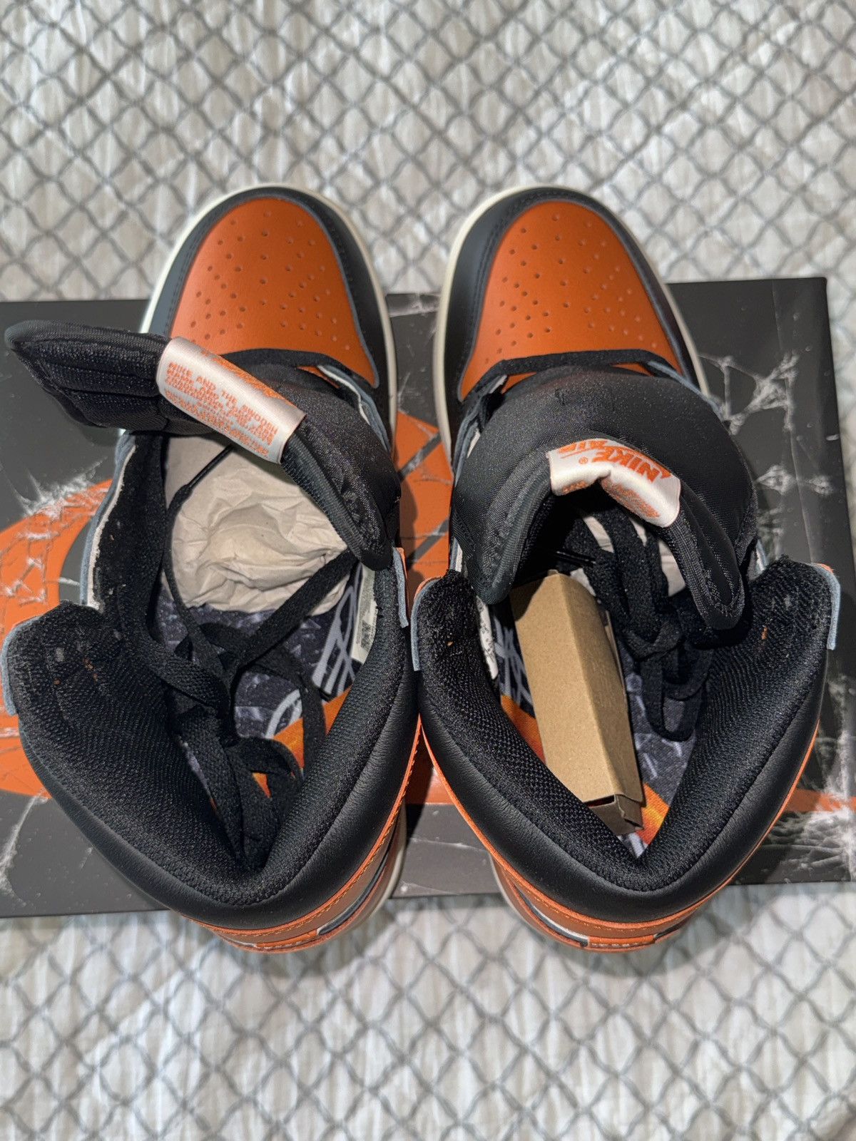 Jordan Brand Jordan 1 Retro High OG ‘ shattered backboard 2025 ’ Size US 9 / EU 42 - 6 Thumbnail