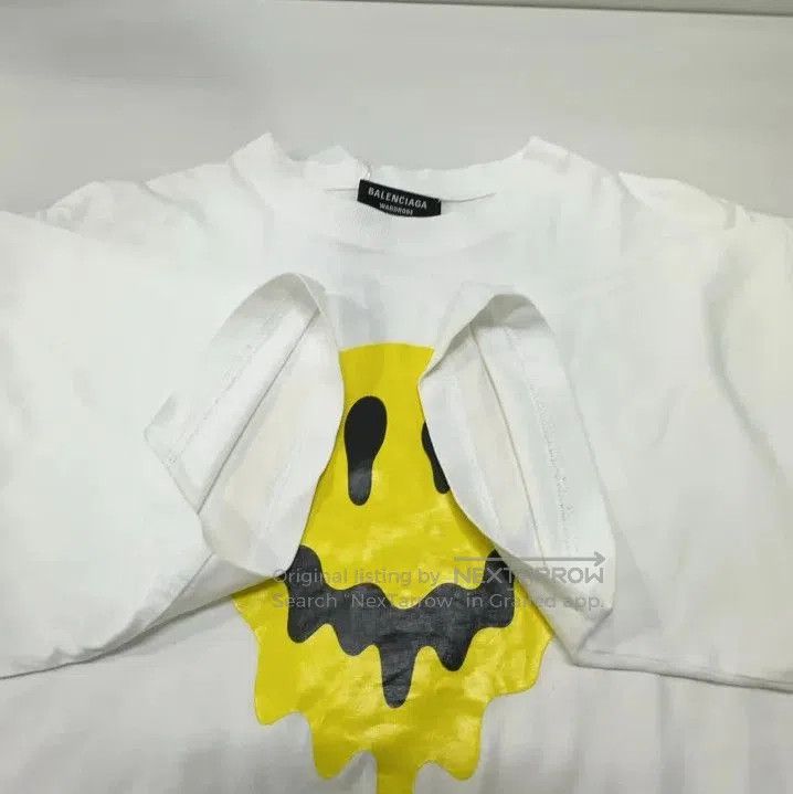 Balenciaga Balenciaga Melted Smiley Face Graphic T. Size US S / EU 44-46 / 1 - 3 Thumbnail