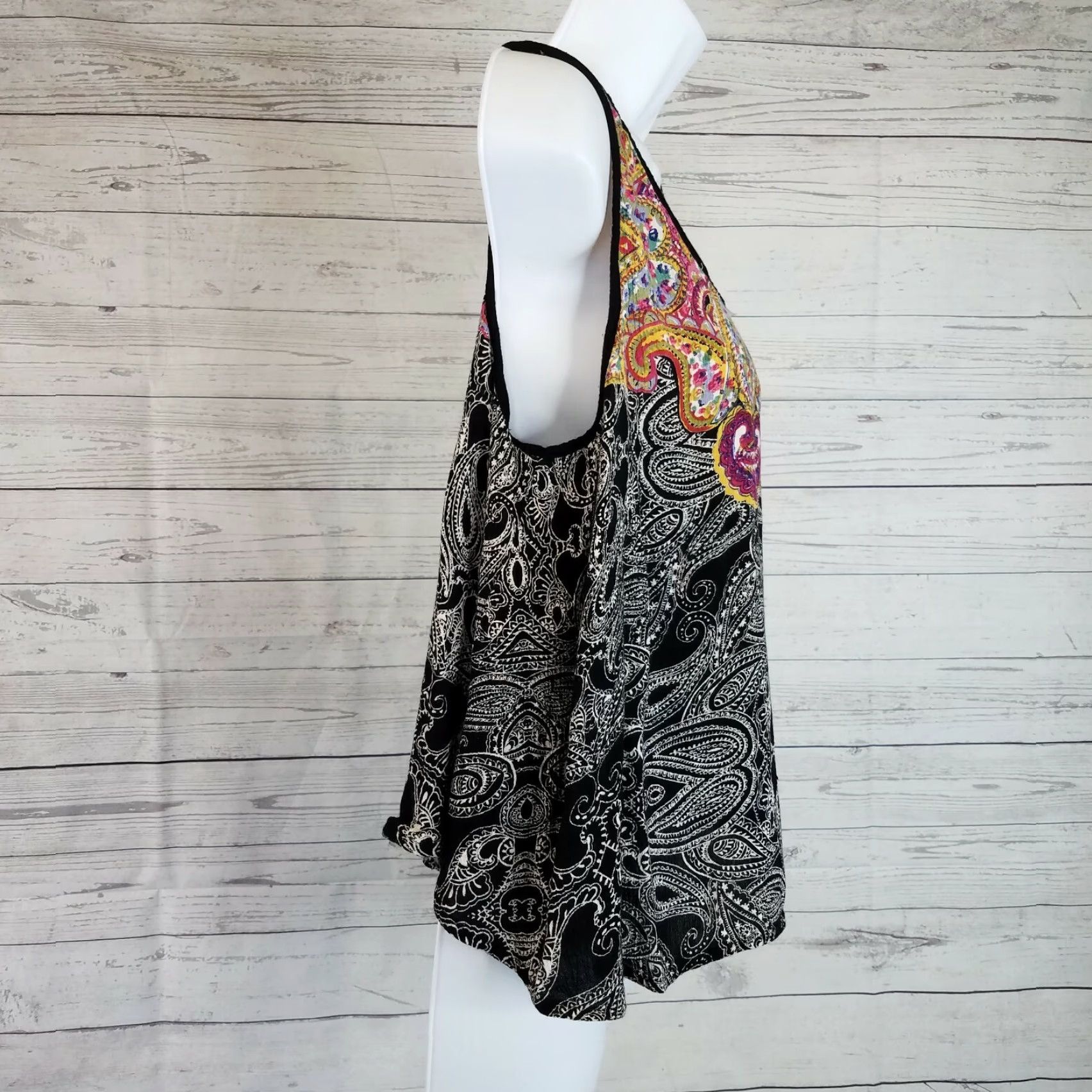 Pinko Angie Womens Sleeveless Top XS Black Paisley Scoop Neck Rayon Tank Blouse Womens XS Black Paisley Size XS / US 0-2 / IT 36-38 - 2 Thumbnail