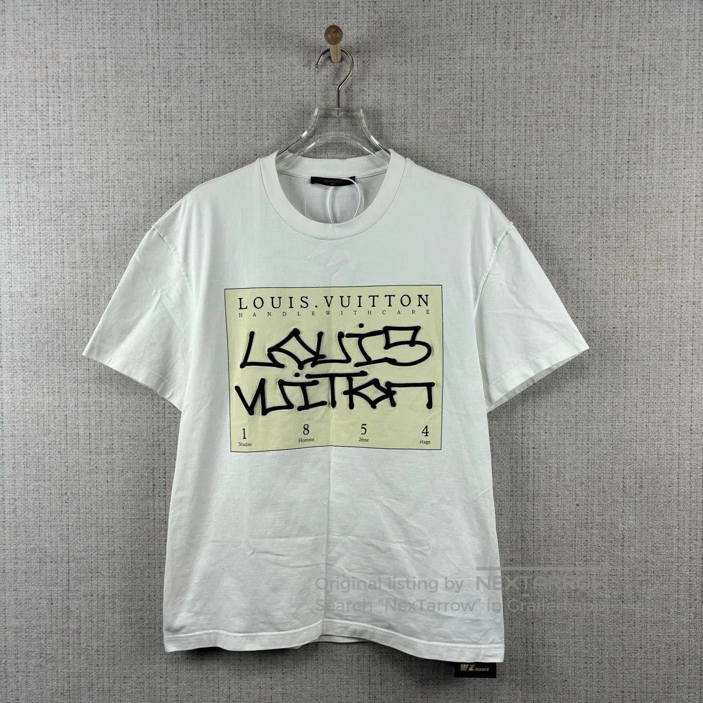 Louis Vuitton Louis Vuitton Embroidered Logo Crewneck Tee. Size US L / EU 52-54 / 3 - 1 Thumbnail