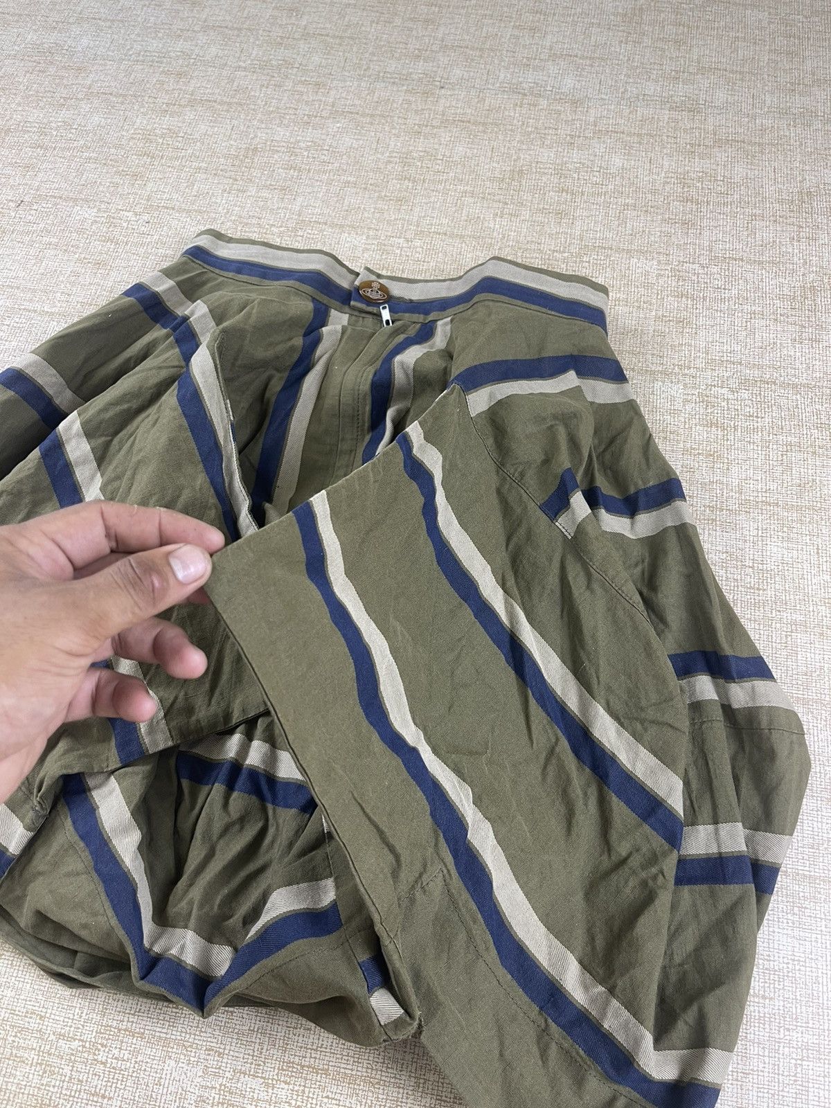 Vivienne Westwood VIVIENNE WESTWOOD Vintage Punk Style Stripes Skirt Size 27" / US 4 / IT 40 - 7 Thumbnail