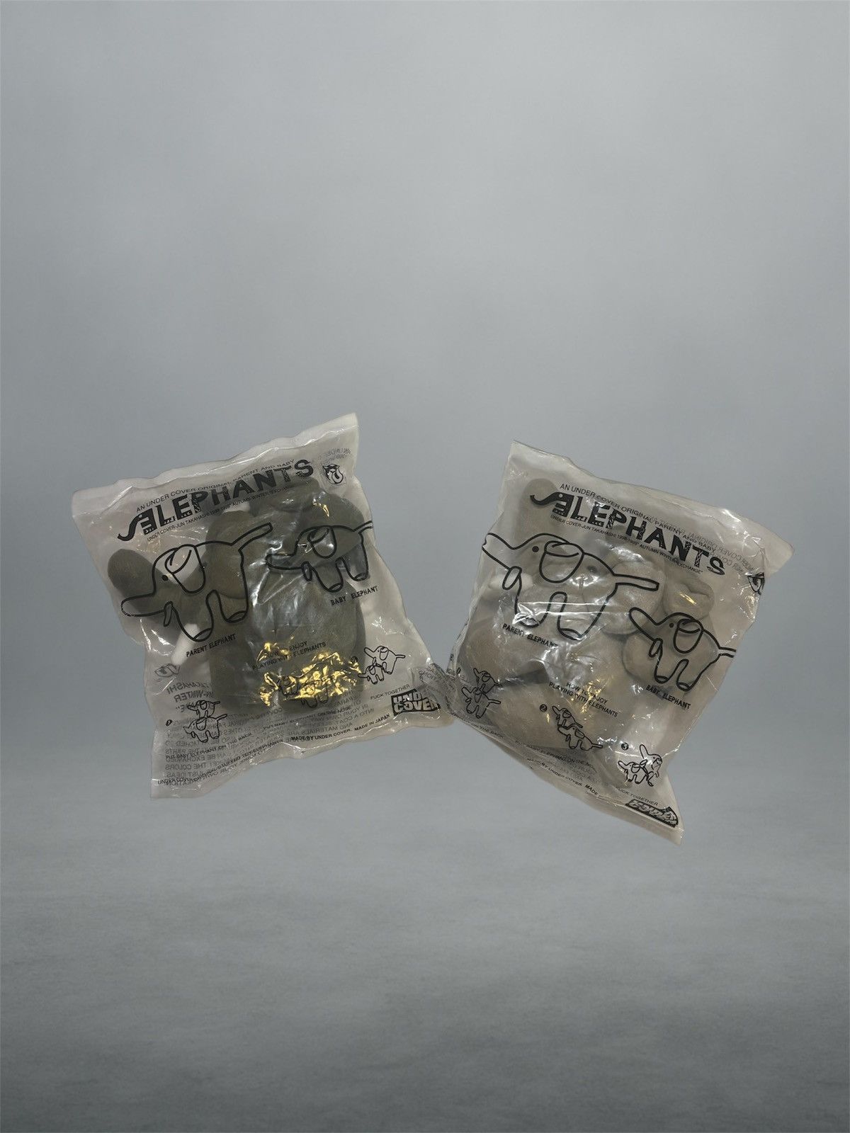 Undercover AW98 “Exchange” Undercover Elephants Size ONE SIZE - 1 Thumbnail