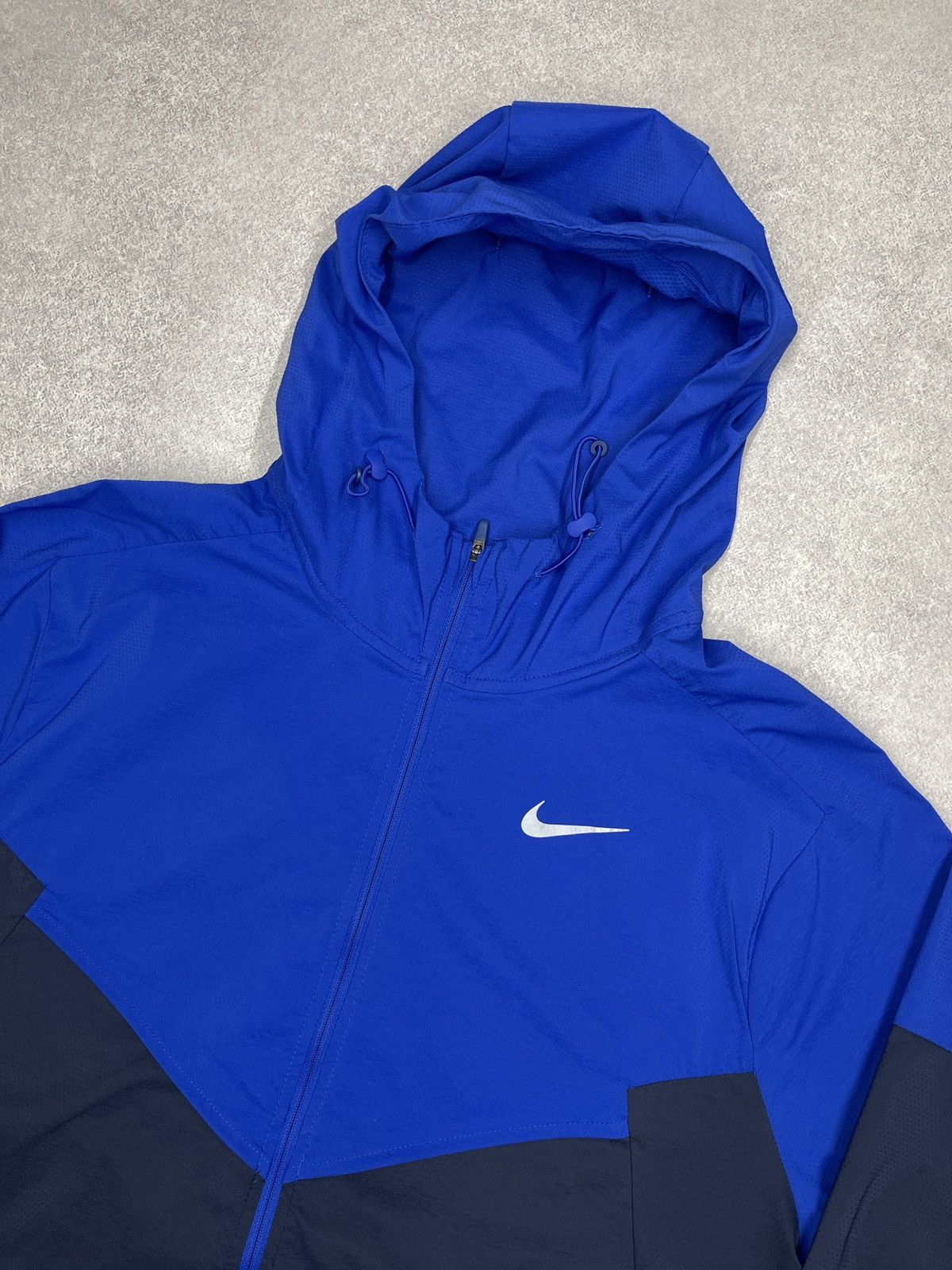 Nike Mens Nike Running Windrunner Hooded Jacket Blue Navy Size US S / EU 44-46 / 1 - 4 Thumbnail