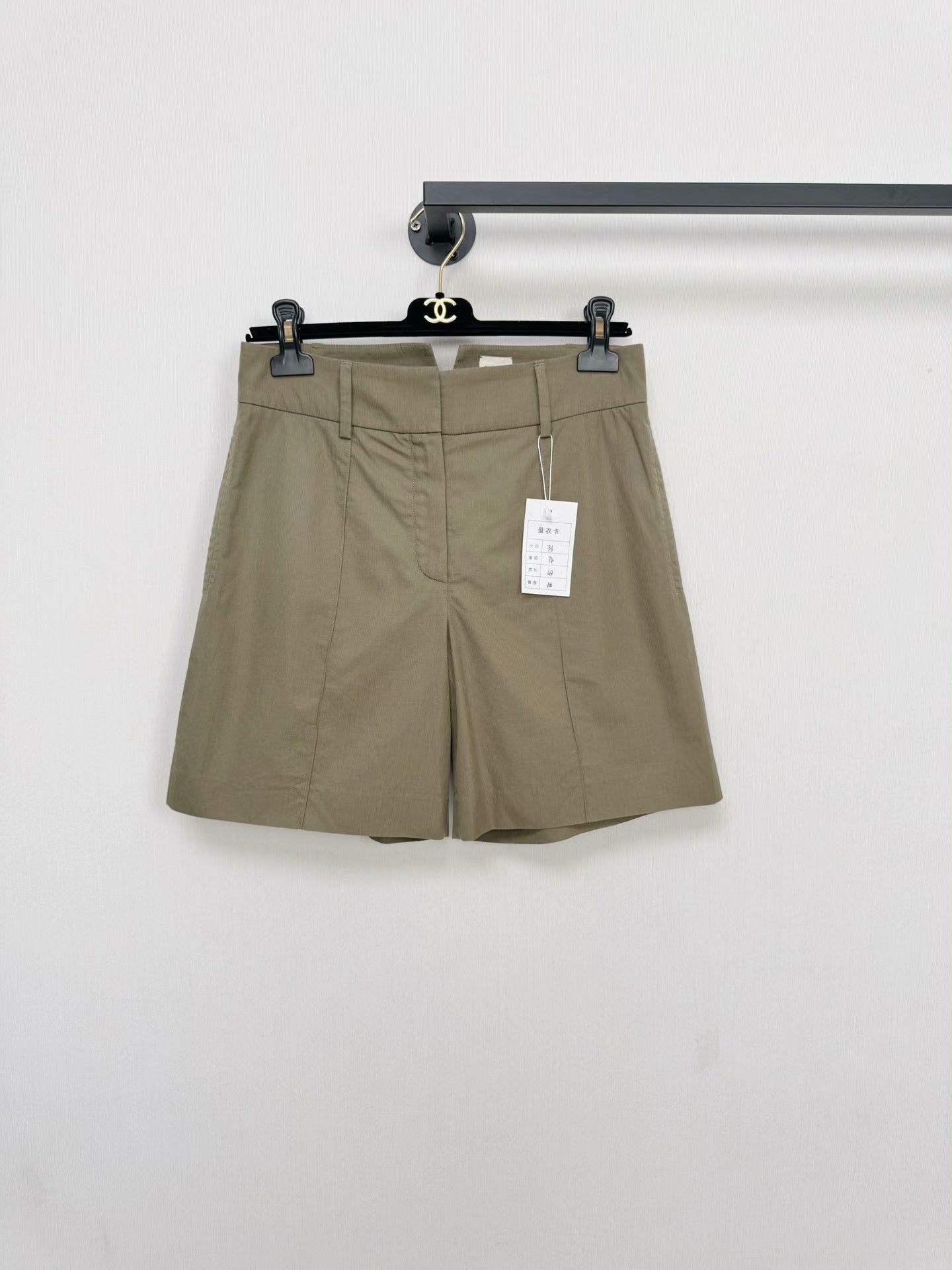 Hermes Hermes Women's Shorts Size 36 Size 36" / US 14 / IT 50 - 1 Thumbnail