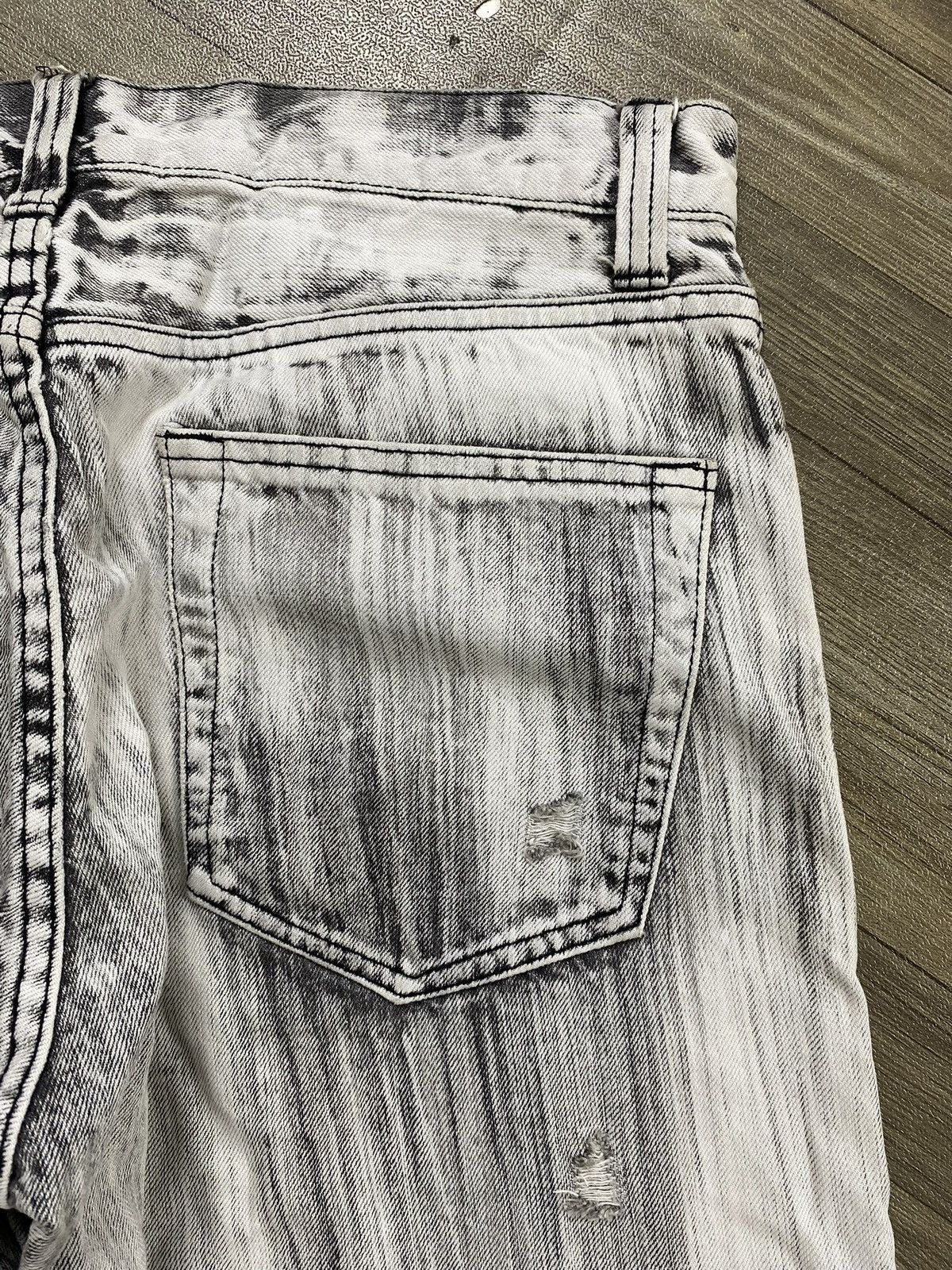Japanese Brand Japense Brand Distressed Lgb Vkeii Style Pants Size US 31 - 13 Thumbnail