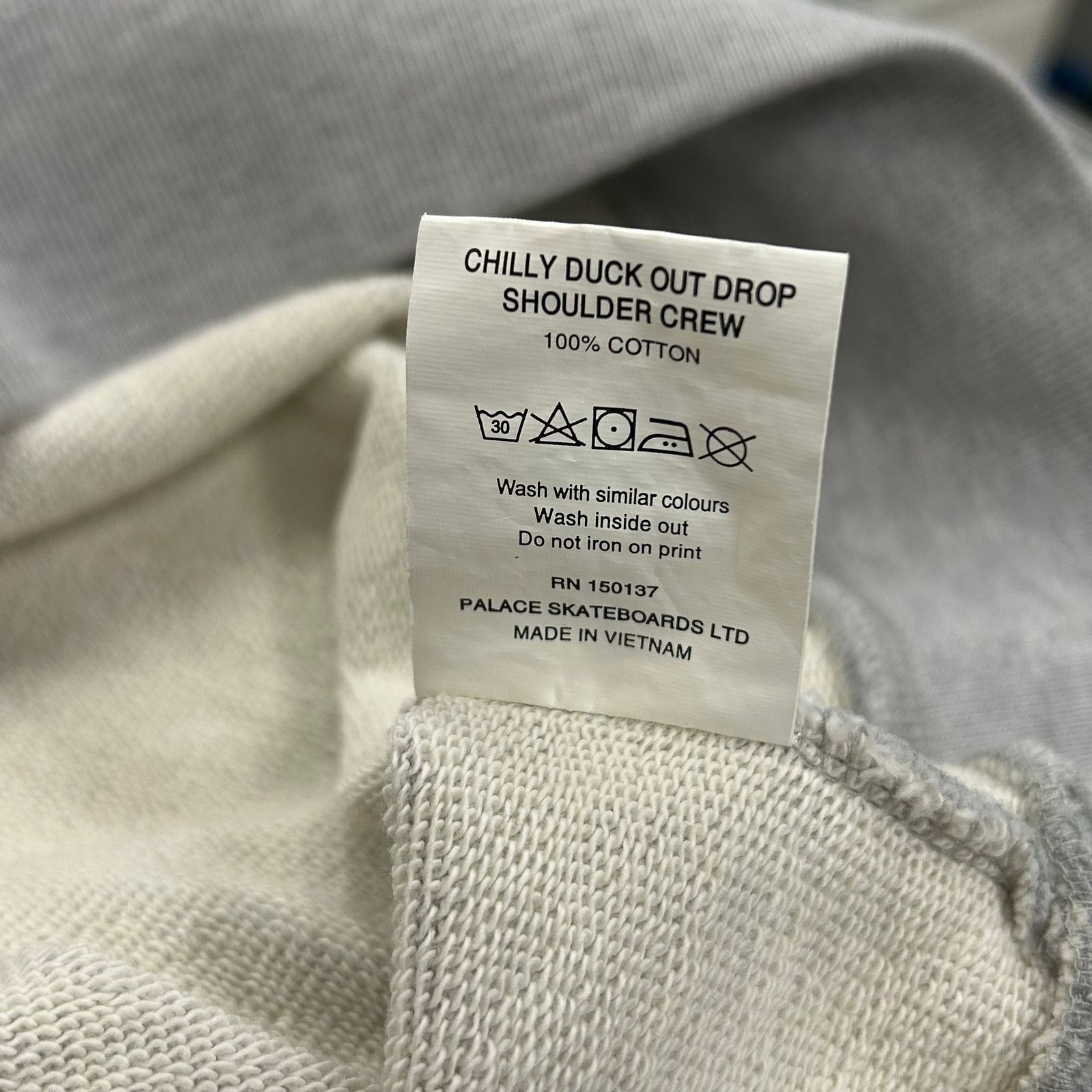 Palace FW20 Palace Chilly Duck Out Drop Shoulder Crewneck Medium Size US M / EU 48-50 / 2 - 5 Thumbnail