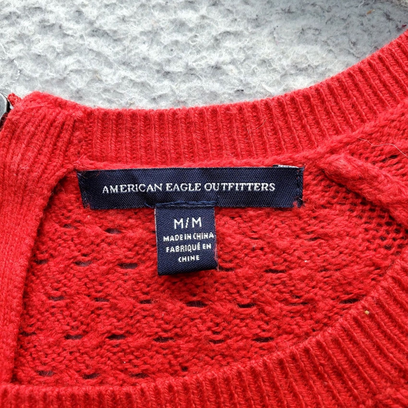 American Eagle Outfitters American Eagle Outfitters Sweater Womens M Red Open Weave Round Neck Back Zip Shirt Womens Size M Red Knit Pullover Casual Size M / US 6-8 / IT 42-44 - 5 Thumbnail