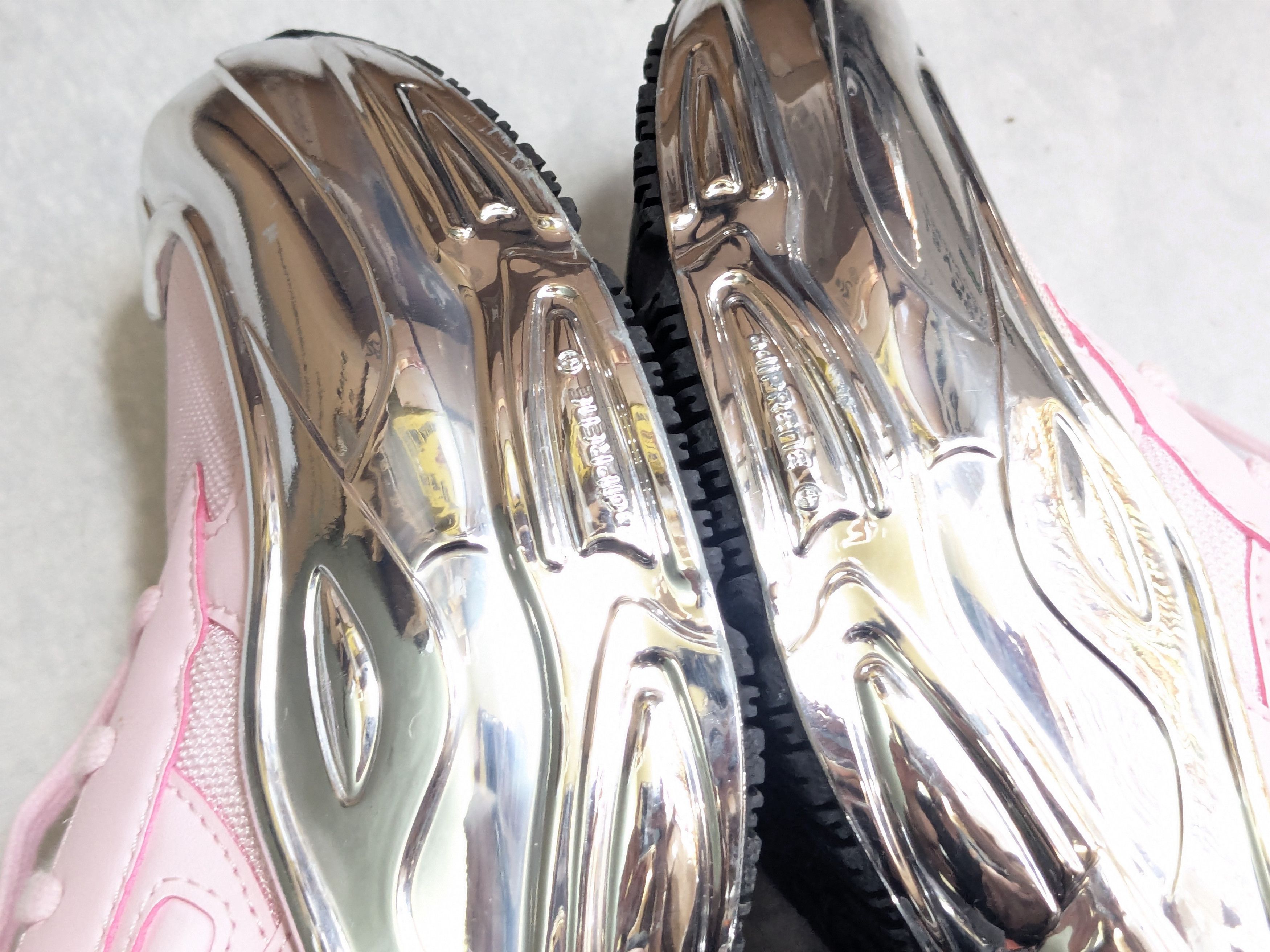 Adidas × Raf Simons Adidas Ozweego Mirrored Pink 9.5 Silver Chrome Size US 9.5 / EU 42-43 - 12 Thumbnail