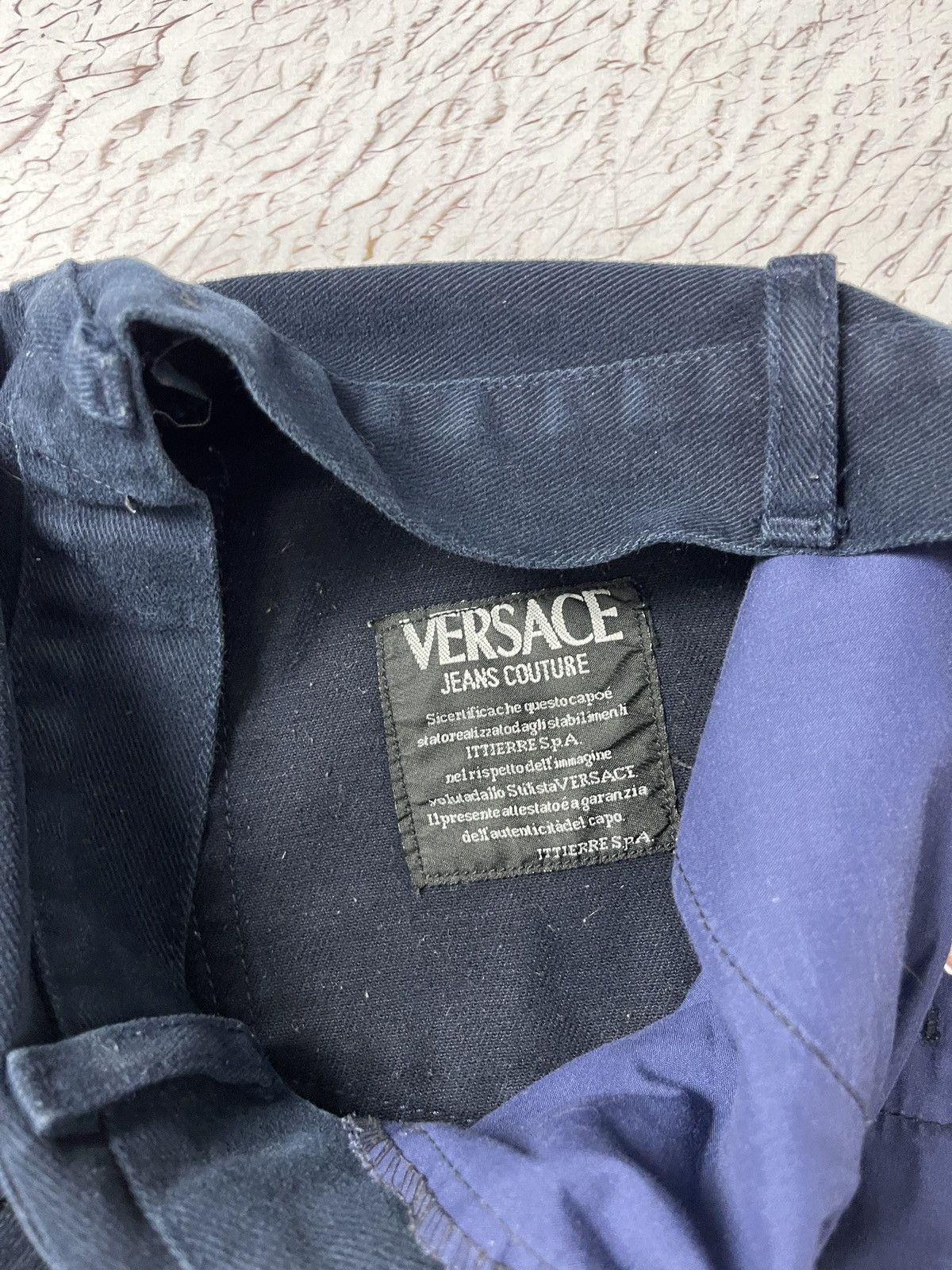 Versace Jeans Couture Versace Jeans Couture vintage navy blue denim jeans pants Size US 32 / EU 48 - 10 Thumbnail